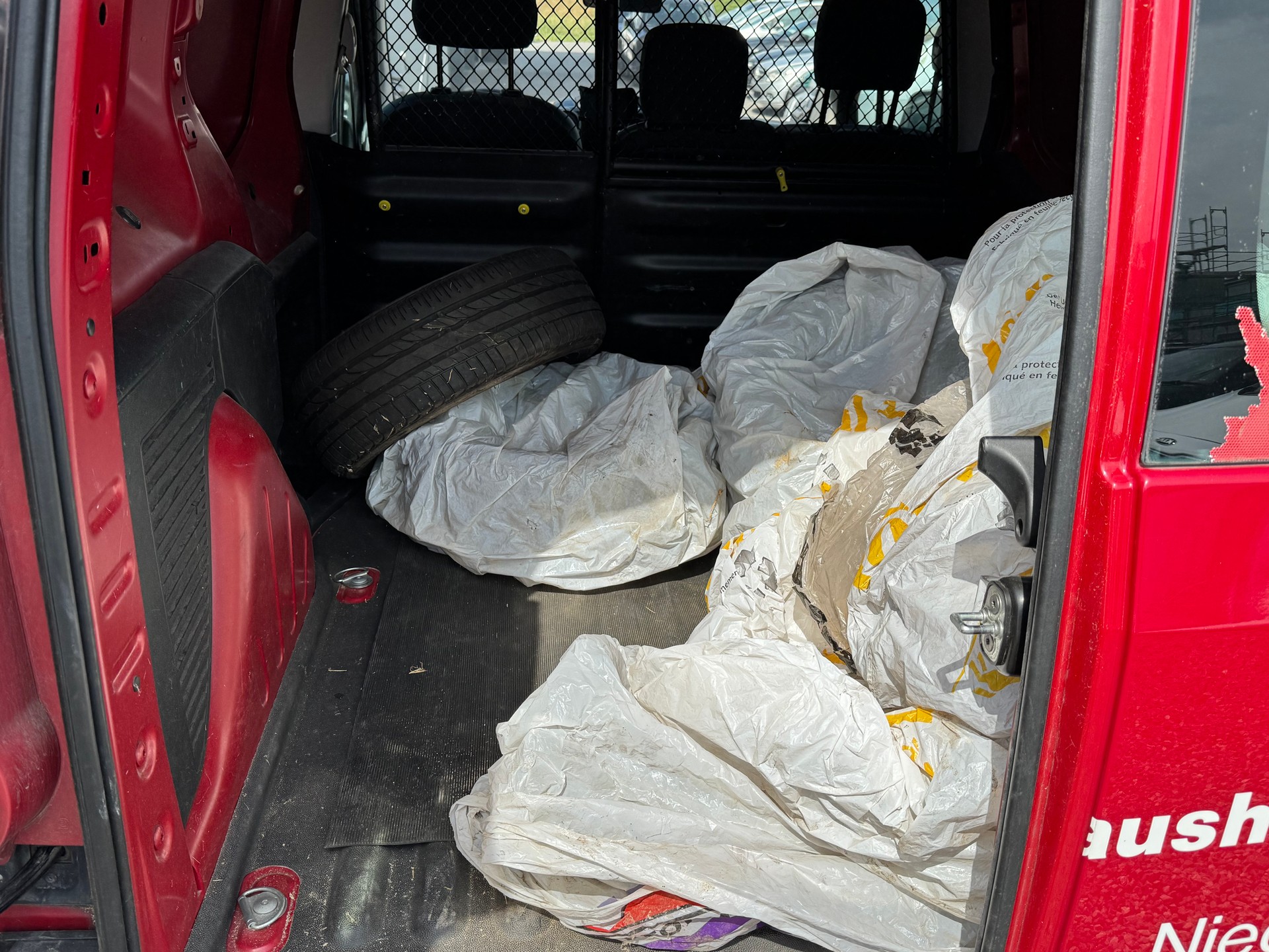 PEUGEOT Partner 1.6i Urban Pack-image-7
