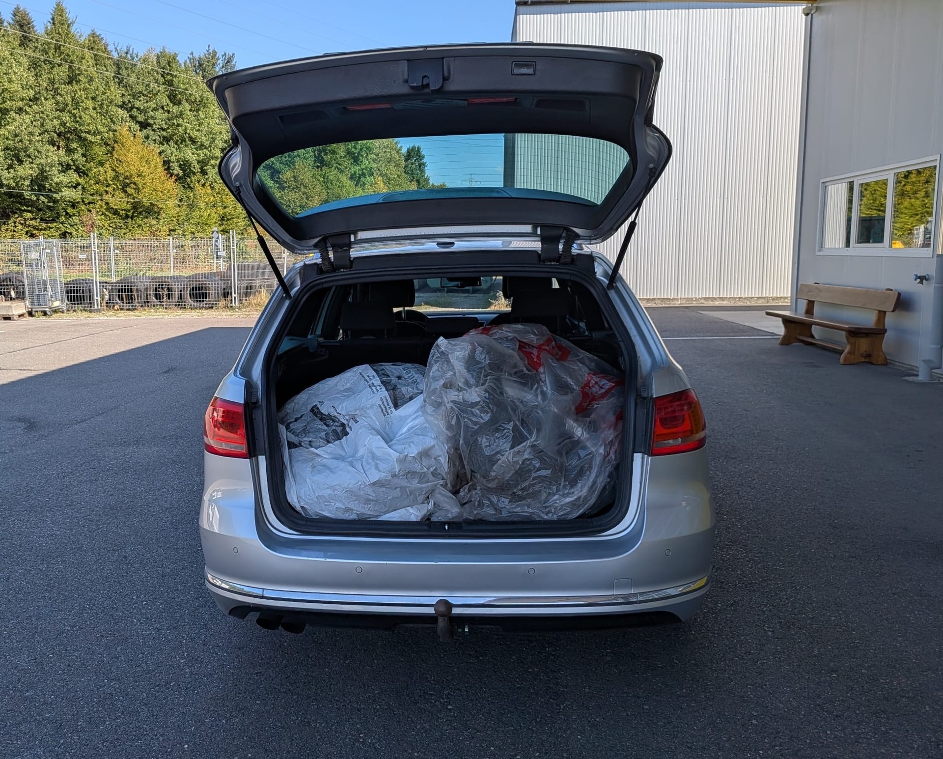 VW Passat Variant 2.0 TSI R-Line DSG-image-10