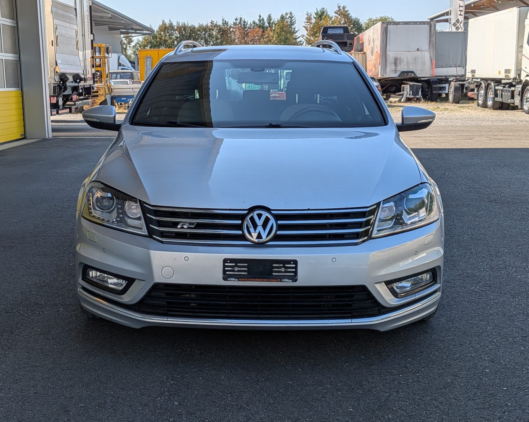 VW Passat Variant 2.0 TSI R-Line DSG-image-0