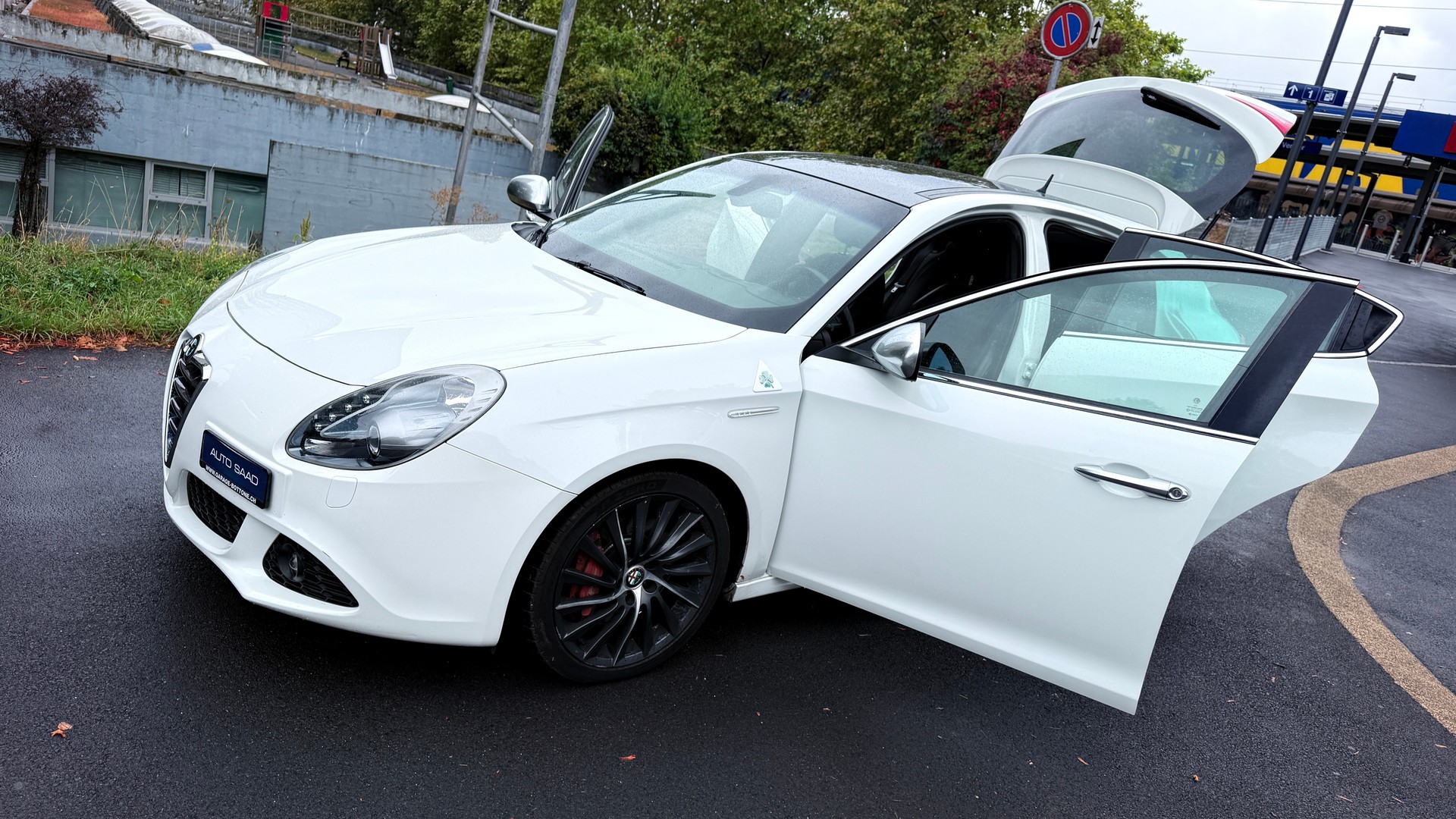 ALFA ROMEO Giulietta 1750 TBi Quadrifoglio Verde-image-14
