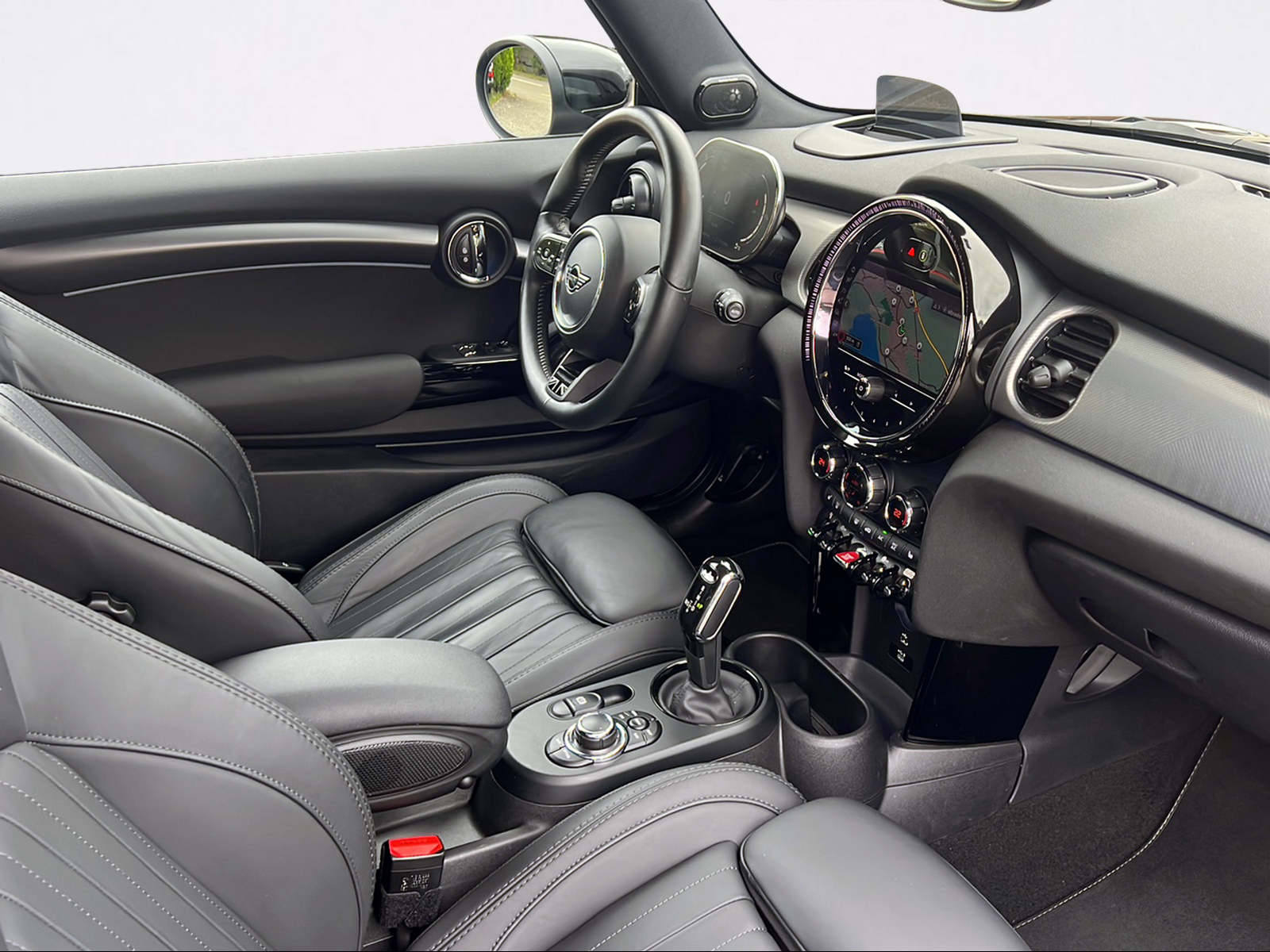 MINI Cooper S Trafalgar Edition Steptronic DKG-image-2