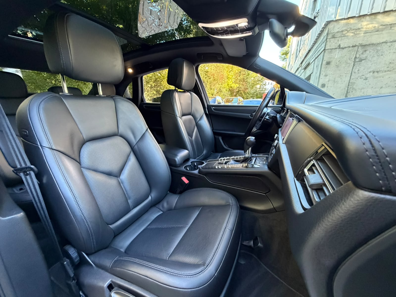 PORSCHE Macan PDK-image-15