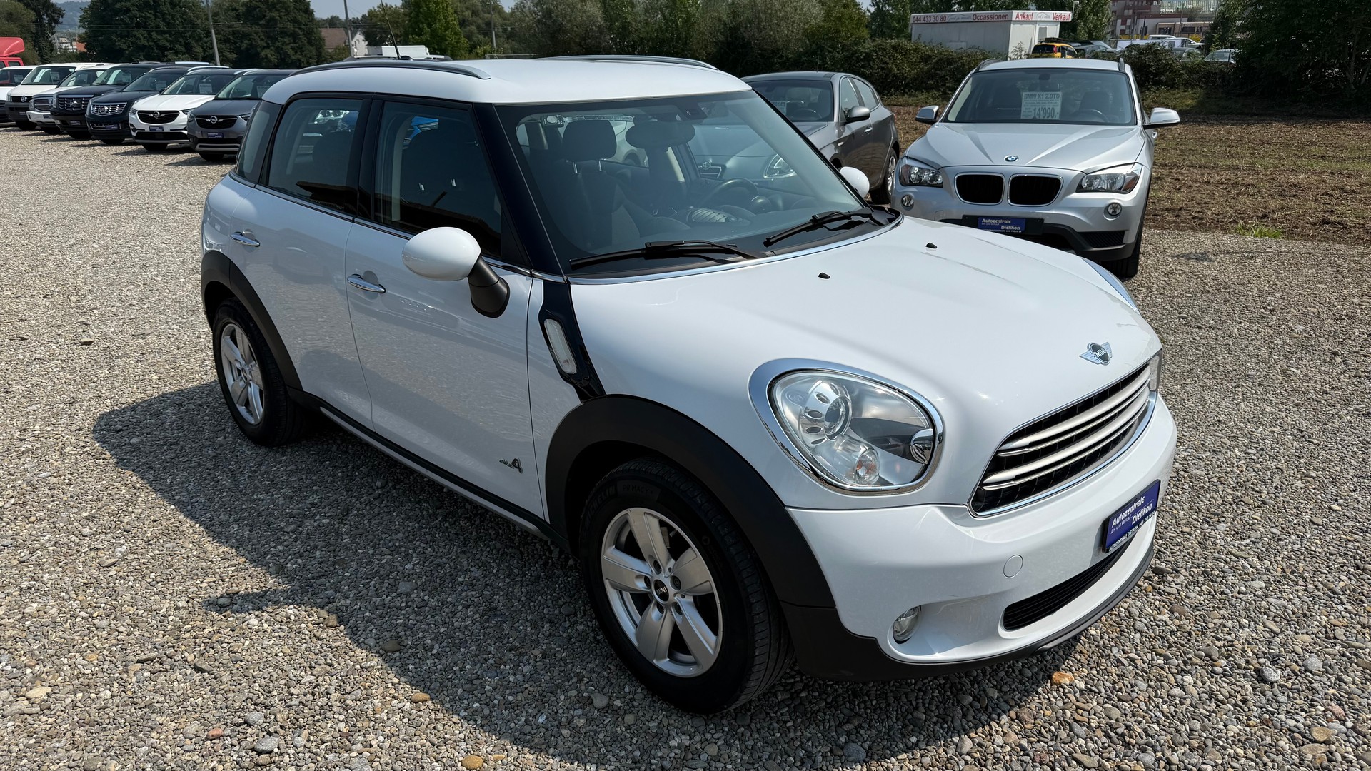 MINI Countryman Cooper ALL4-image-14