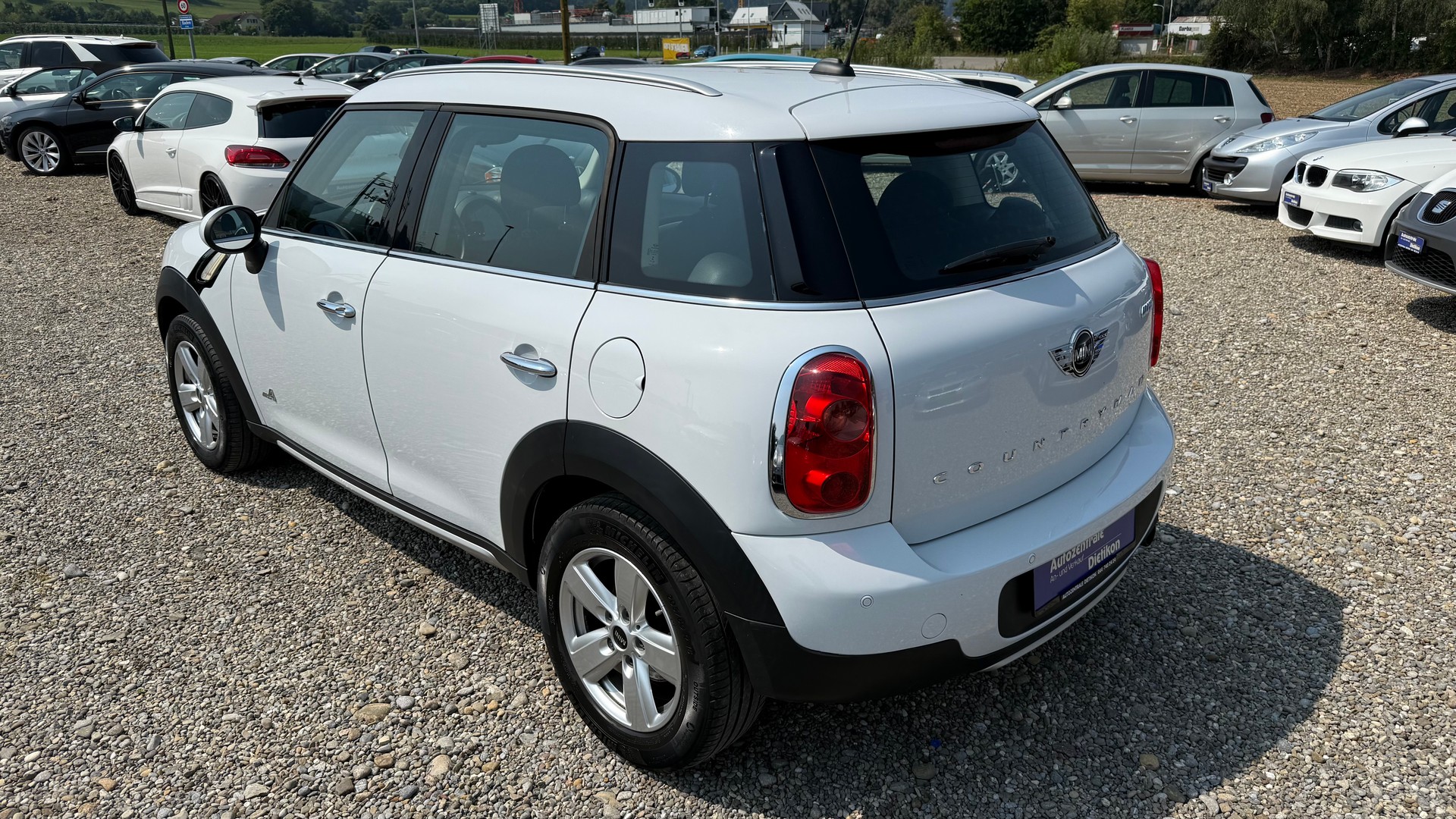 MINI Countryman Cooper ALL4-image-21