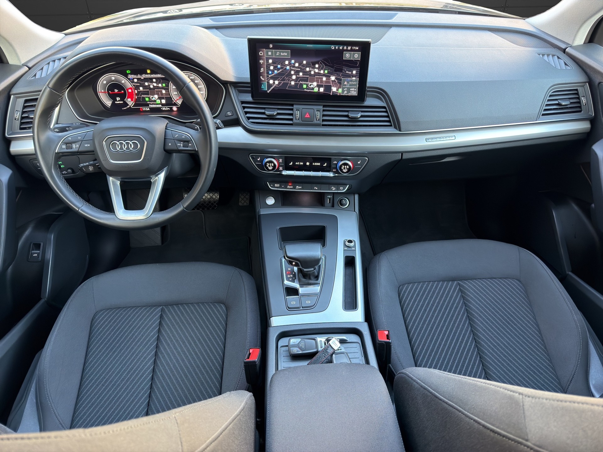 AUDI Q5 40 TDI quattro S-tronic 204ps MFK/Garantie-image-8