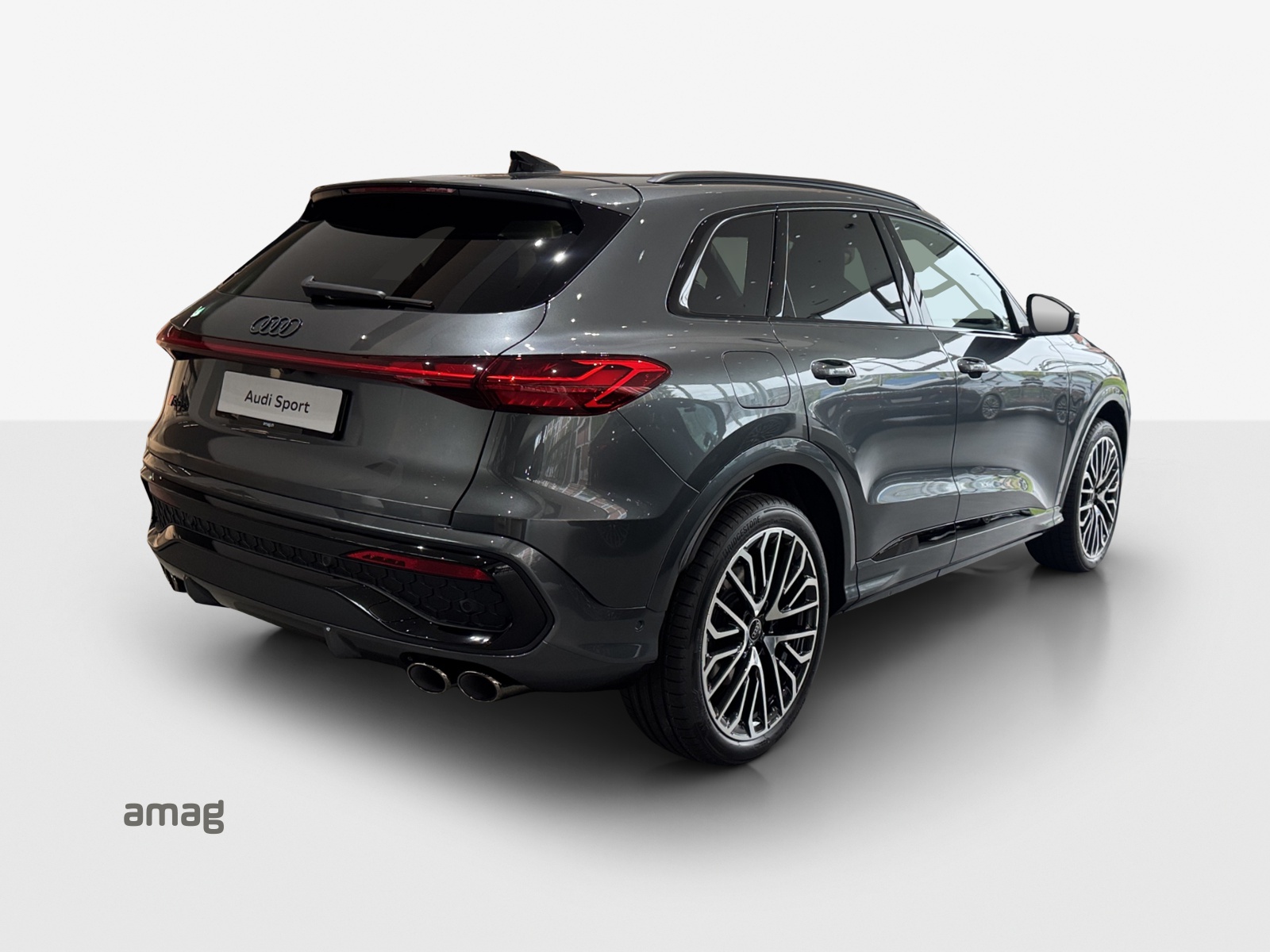 AUDI SQ5 TFSI quattro S-tronic-image-4