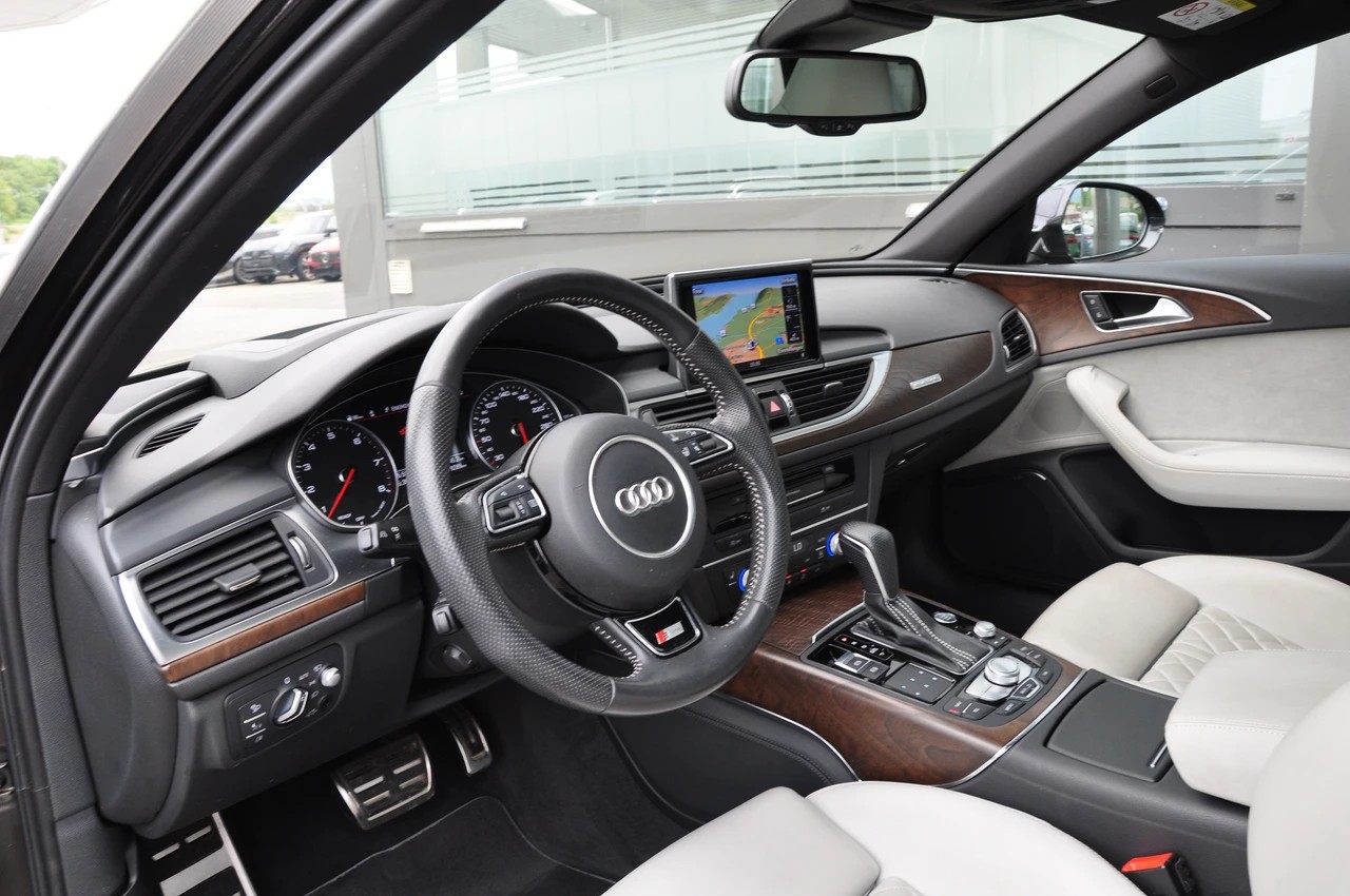 AUDI A6 Avant 3.0 TFSI V6 quattro S-tronic-image-17