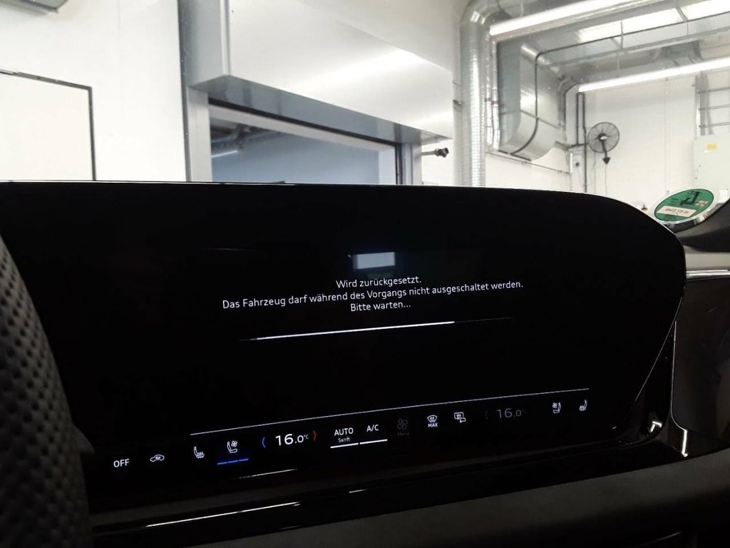 AUDI S5 Limousine TFSI qu*Panodach,Lederausstattung,Standheizung,Top Ausstattung,5-Jahre Werksgarantie*-image-7