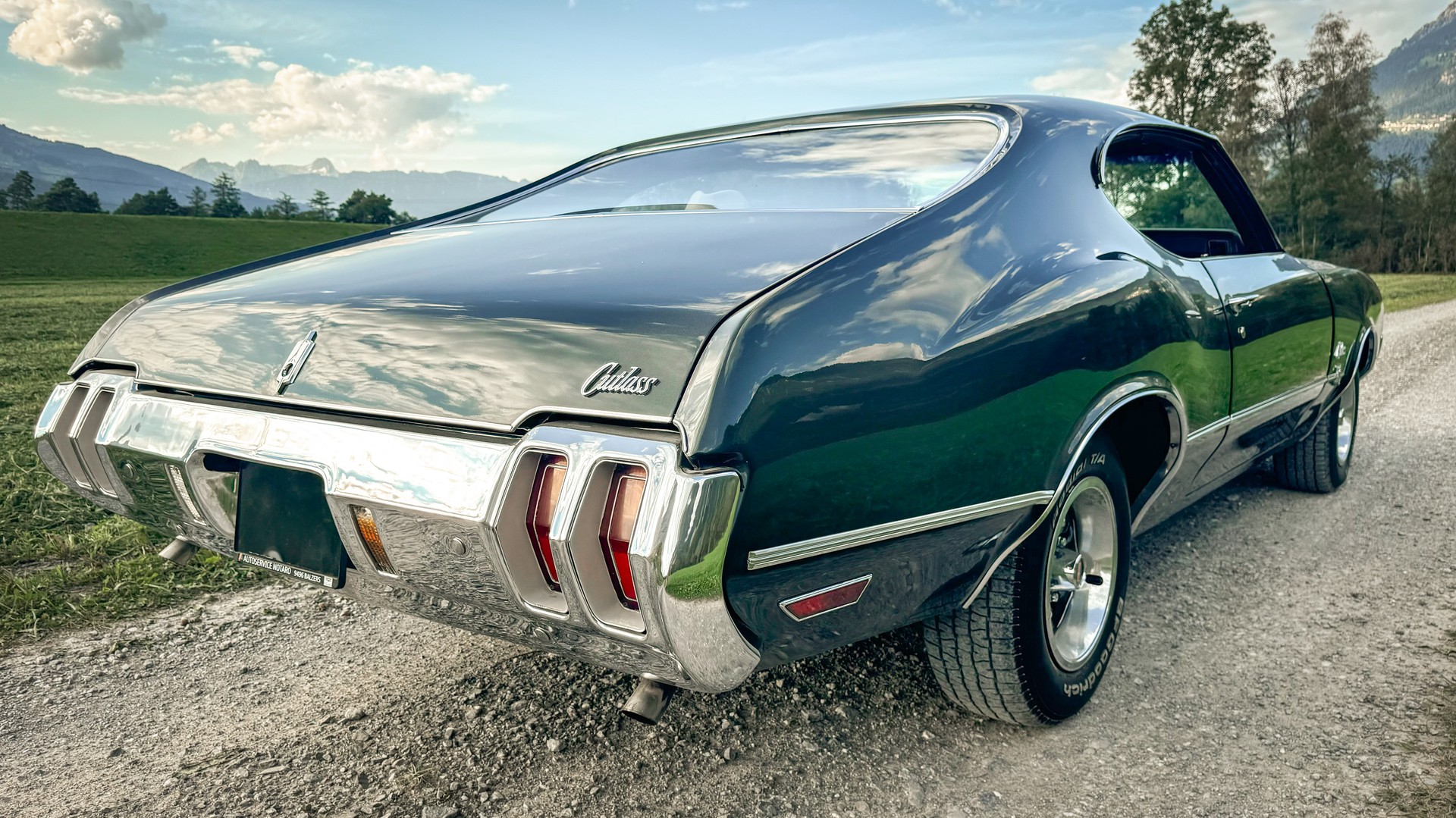OLDSMOBILE CUTLASS Cutlass S 350-image-4