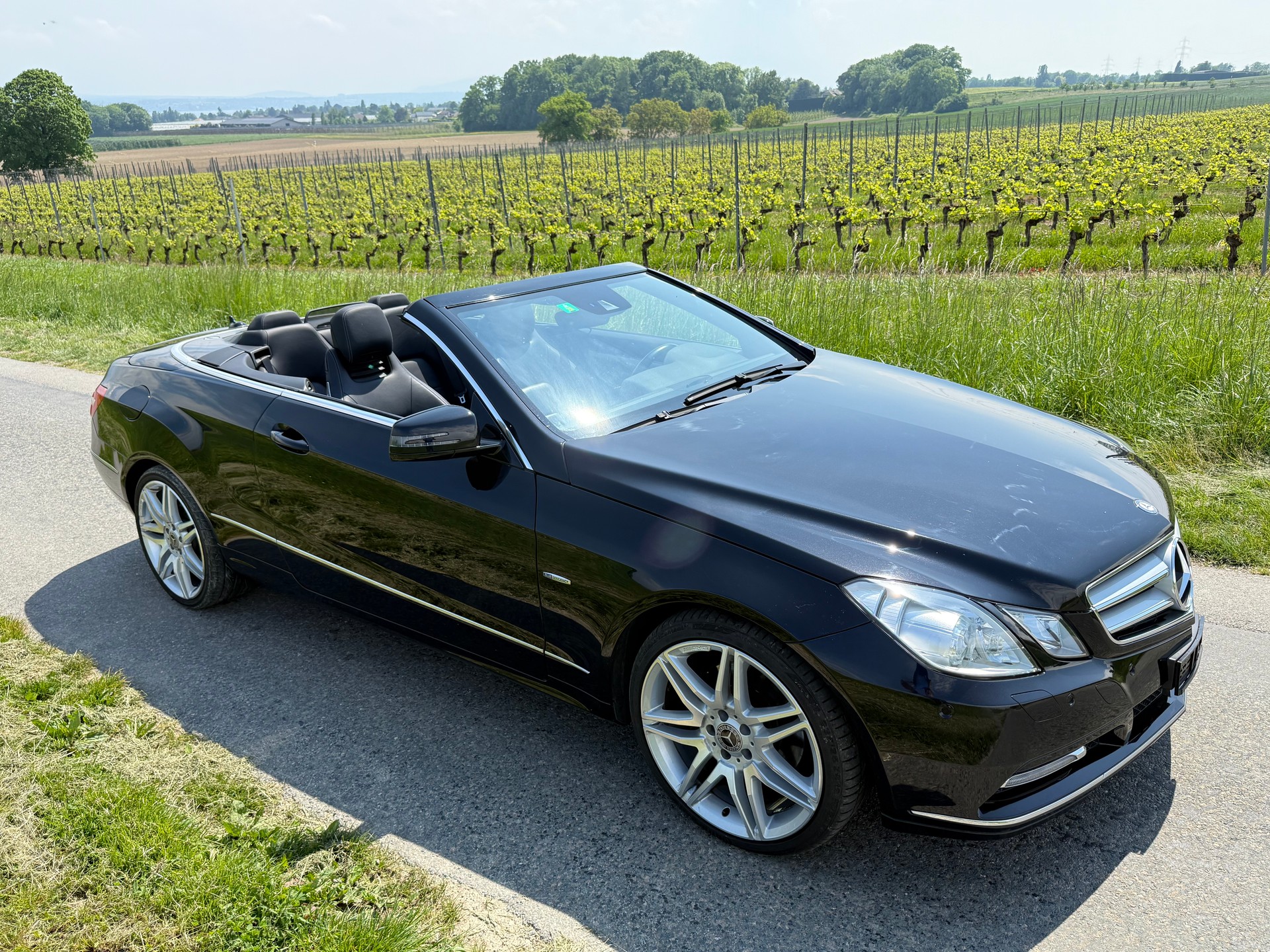 MERCEDES-BENZ E 350 CGI BlueEfficiency 7G-Tronic-image-2