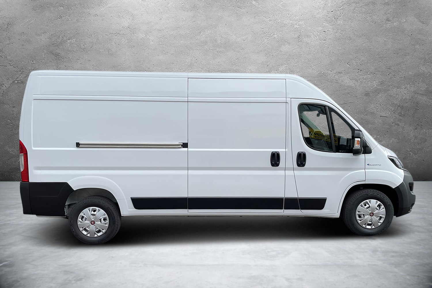FIAT E-Ducato 35 47kWh L3H2-image-1