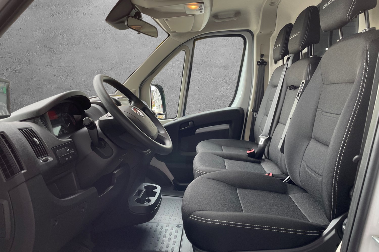 FIAT E-Ducato 35 47kWh L3H2-image-7