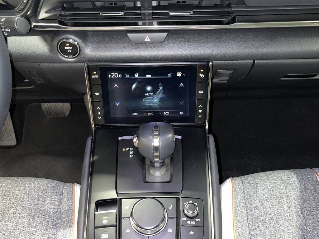 MAZDA MX-30 e-Skyactiv Revolution / Schiebedach-image-12