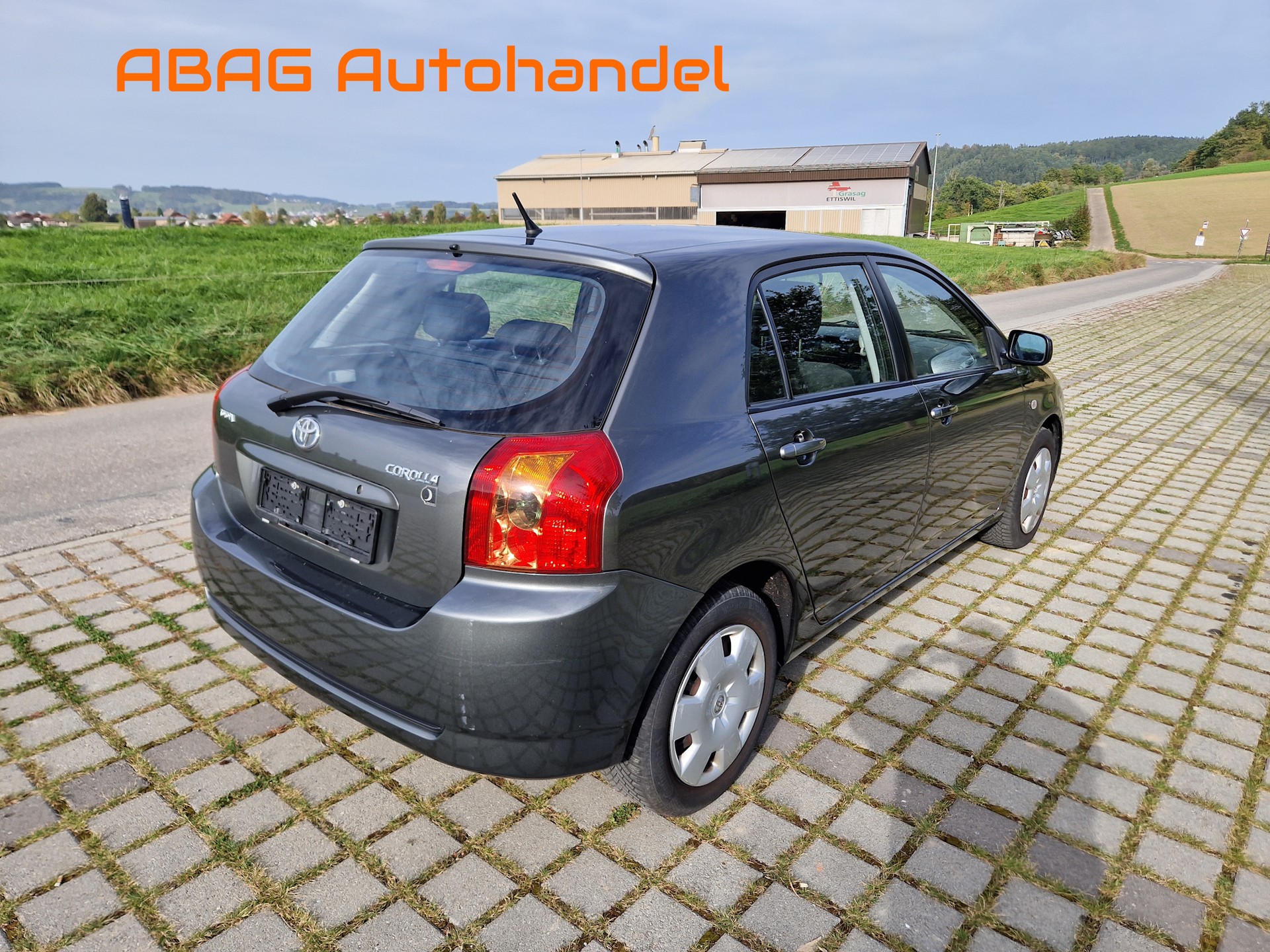 TOYOTA Corolla 1.4 Linea Terra-image-4