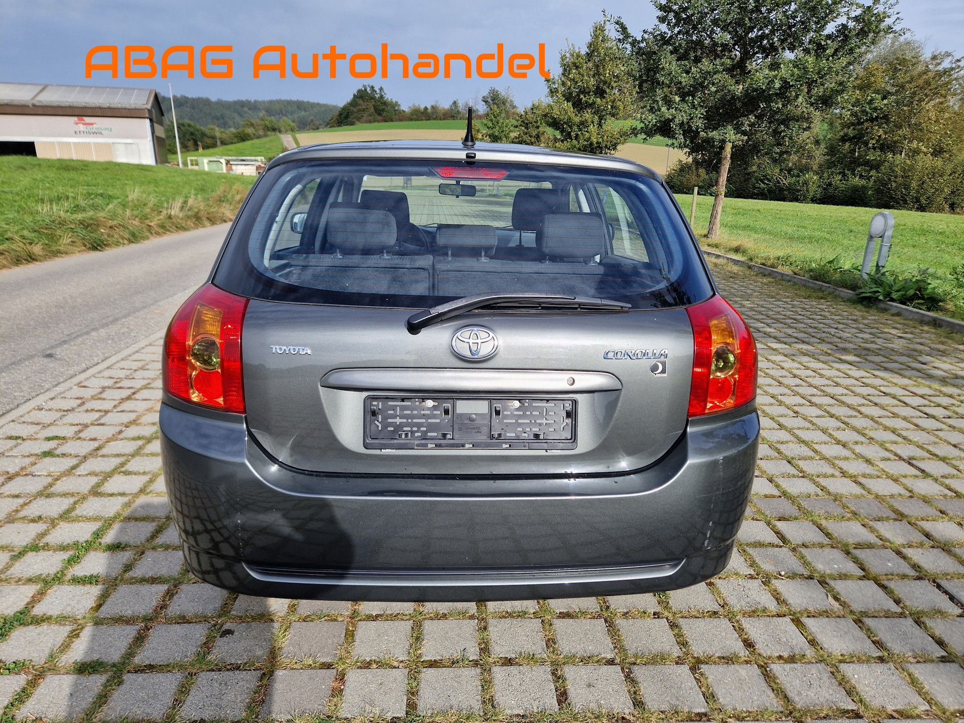 TOYOTA Corolla 1.4 Linea Terra-image-5