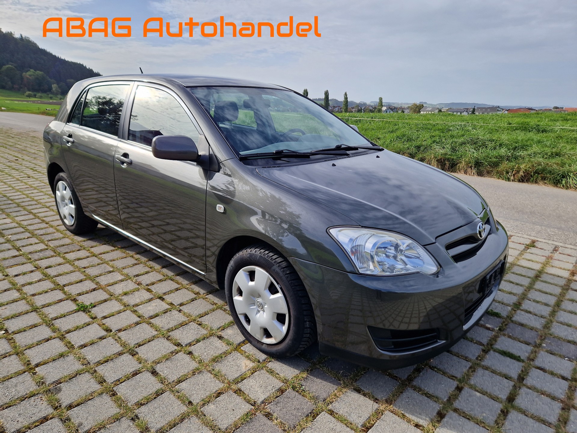 TOYOTA Corolla 1.4 Linea Terra-image-2