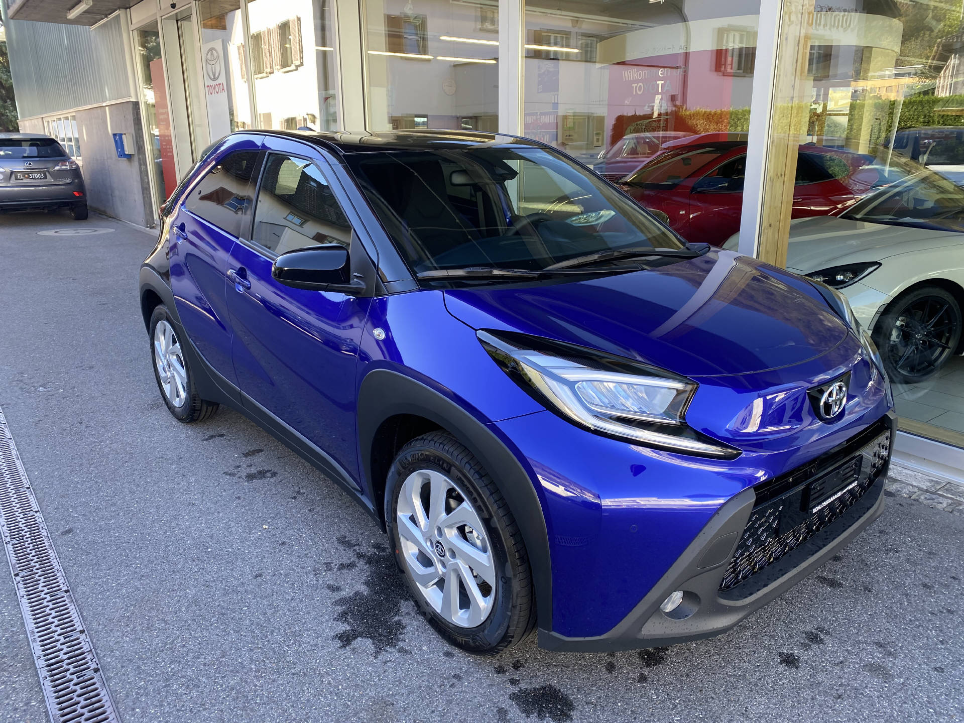 TOYOTA Aygo X 1.0 VVT-i Trend-image-1