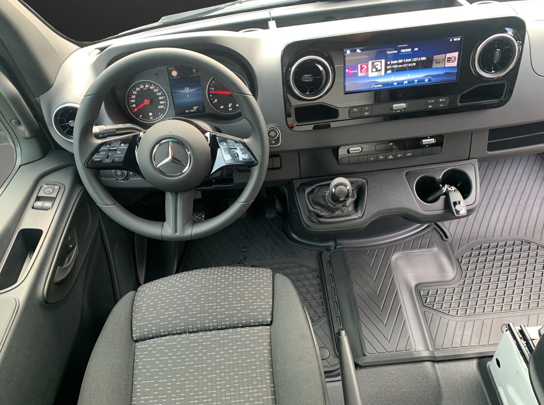 MERCEDES-BENZ Sprinter 315 CDI Standard-image-10