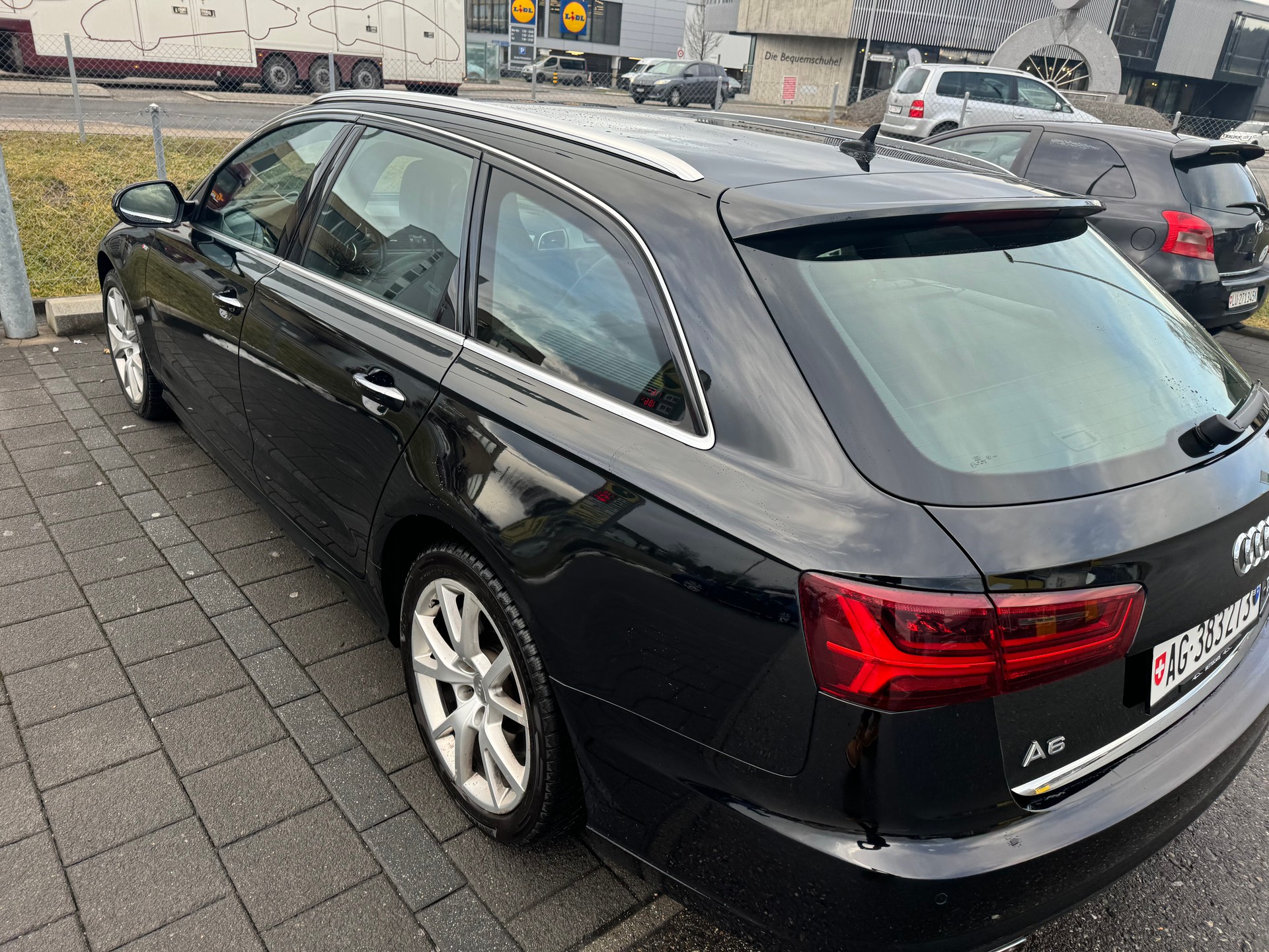 AUDI A6 Avant 3.0 TFSI V6 quattro S-tronic-image-7
