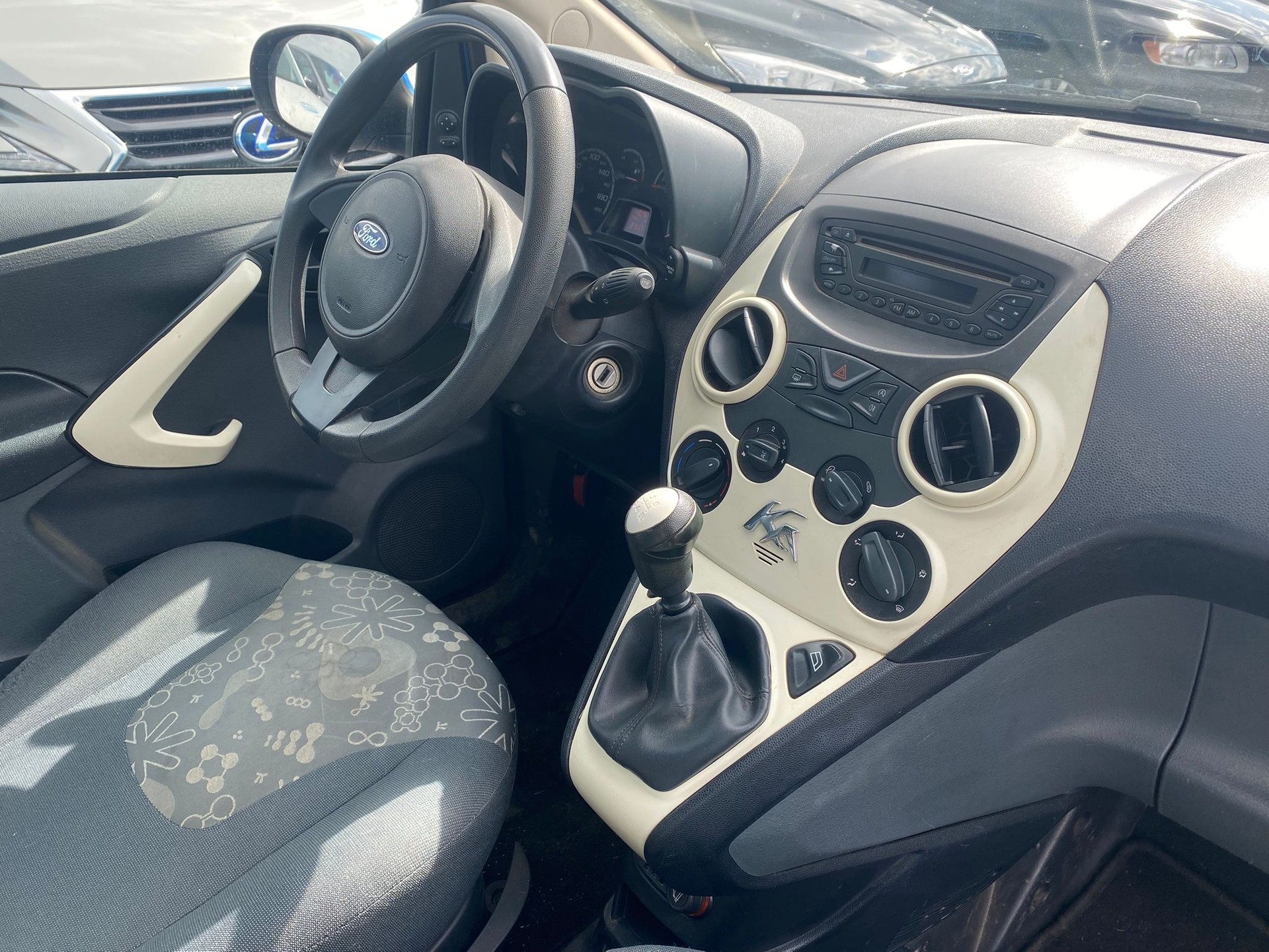FORD KA 1.25 Ambiente-image-5