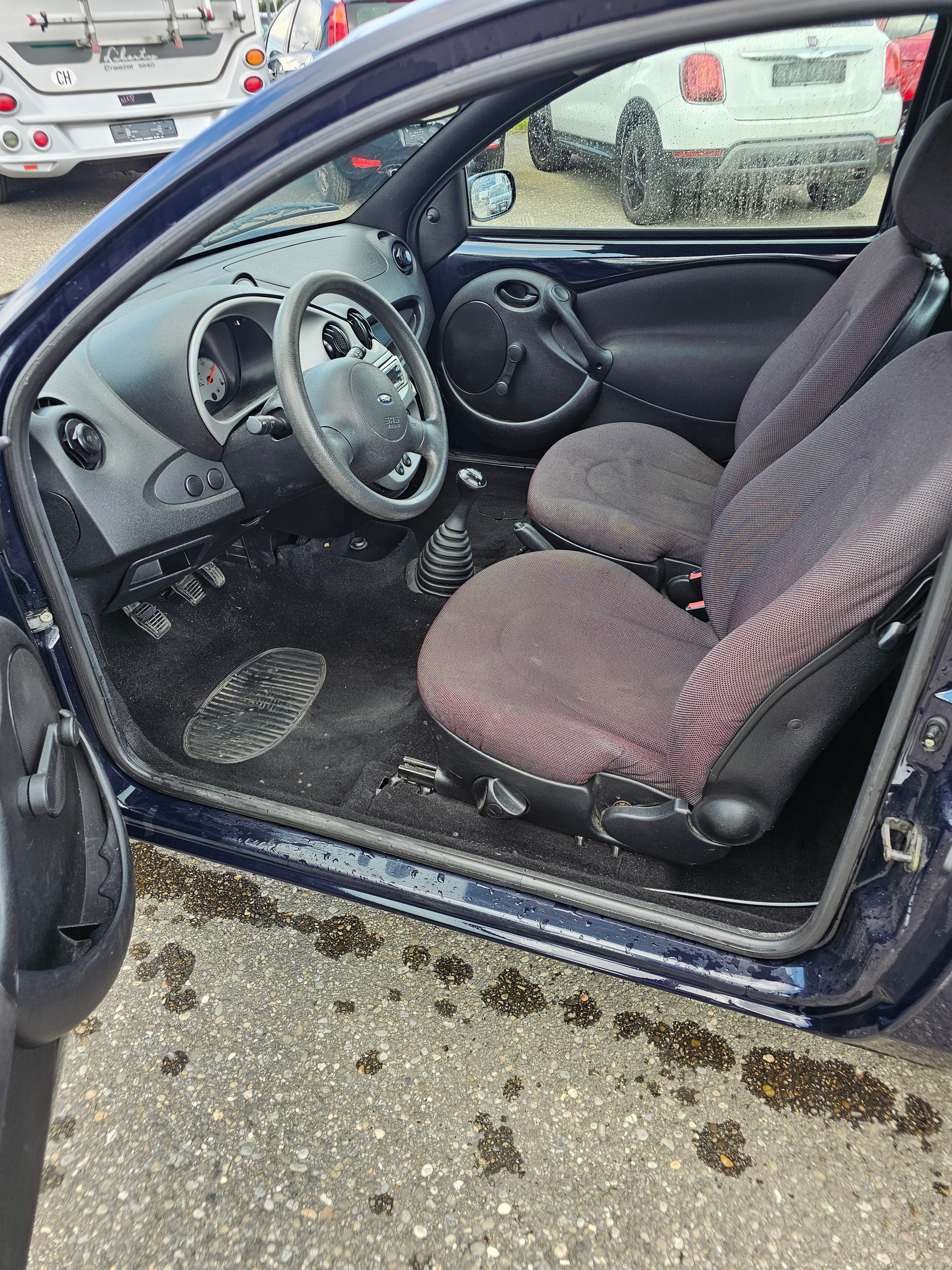 FORD KA 1.3 Club-image-6