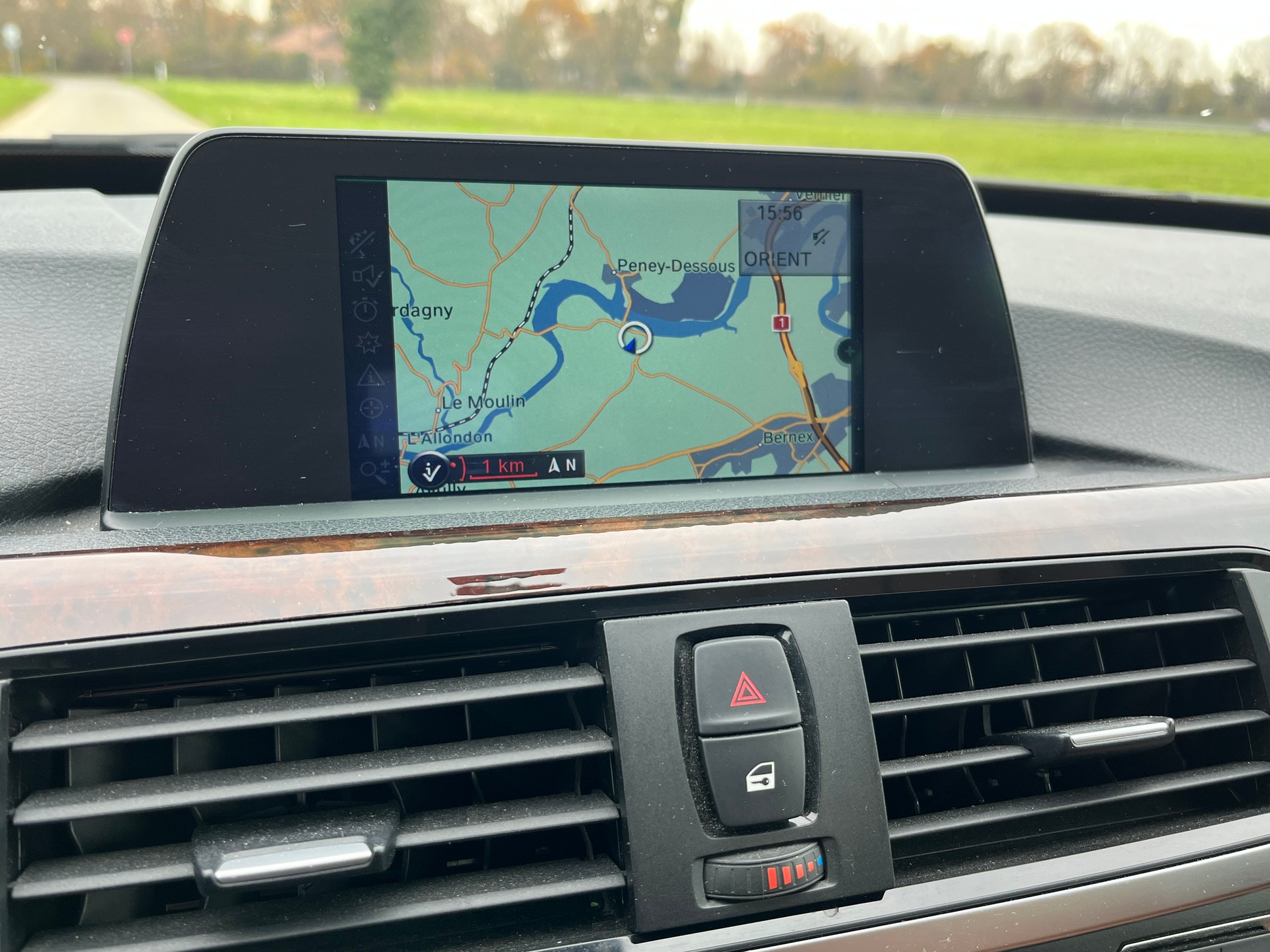 BMW 335i GT xDrive Luxury Line Steptronic-image-24