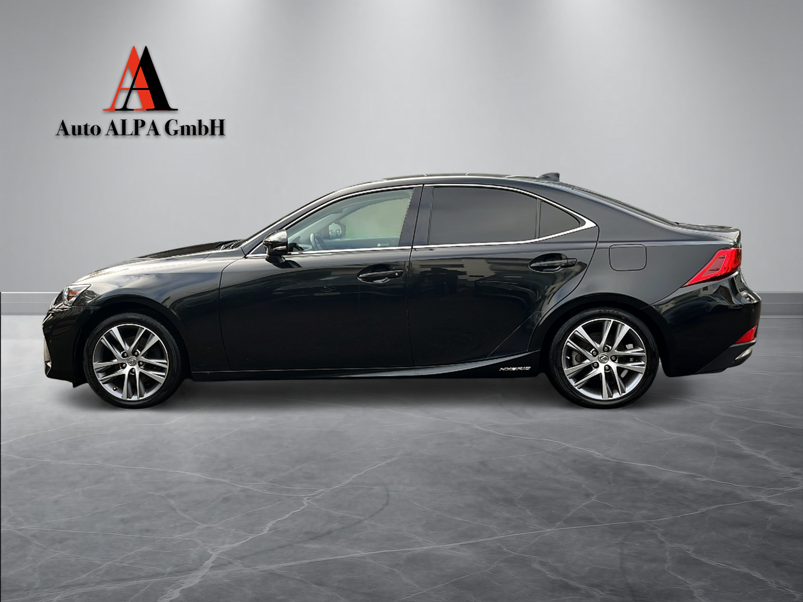 LEXUS IS 300h excellence Automatic-image-1