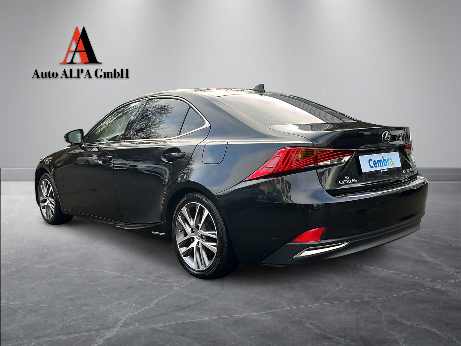 LEXUS IS 300h excellence Automatic-image-2