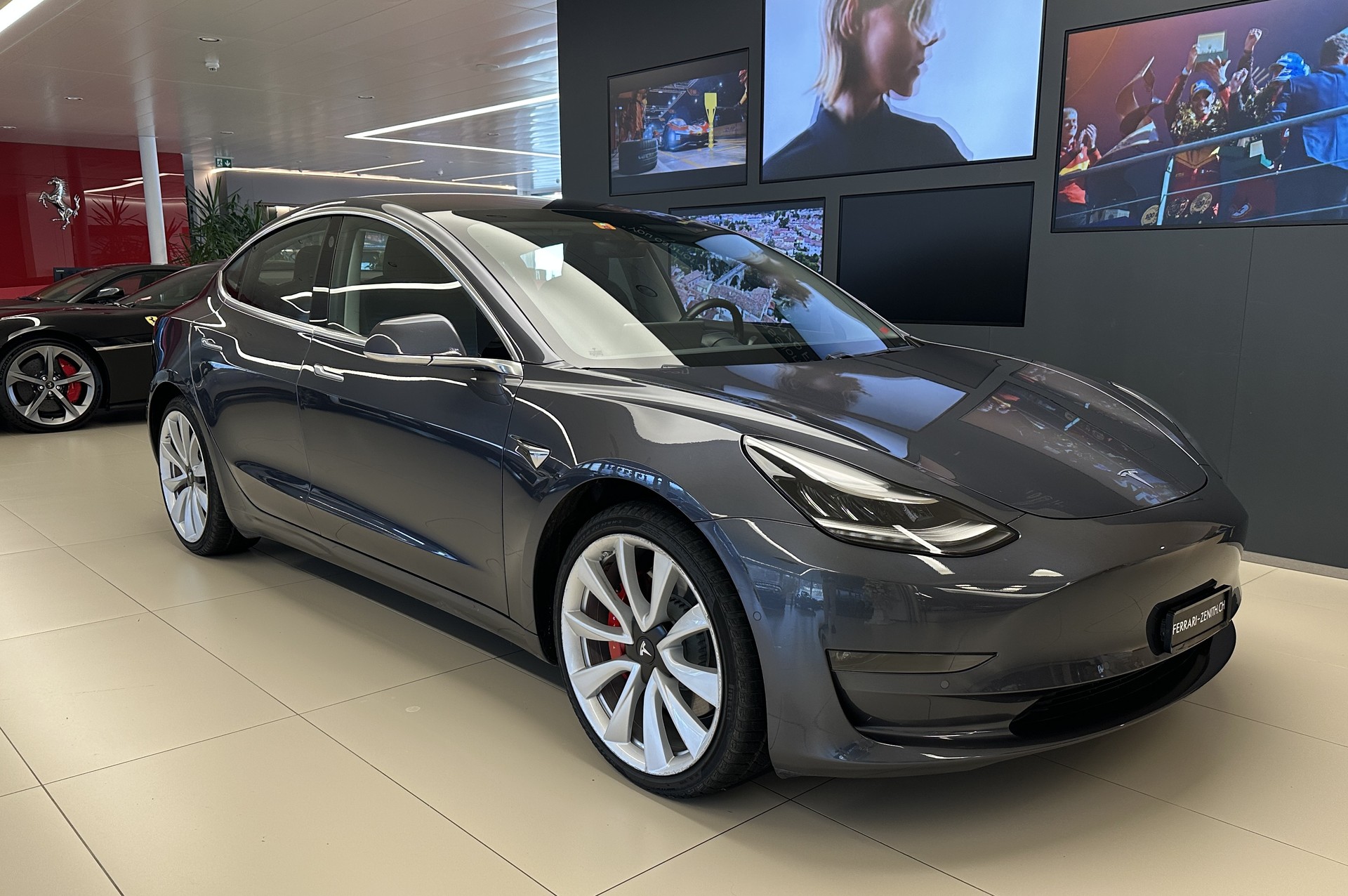 TESLA Model 3 Long Range Dual Motor AWD-image-2