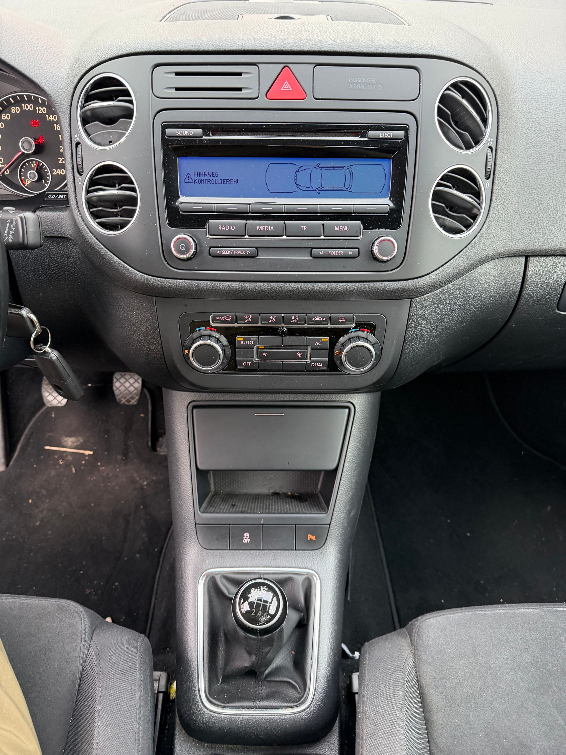 VW Golf Plus 1.4 TSI Highline-image-5
