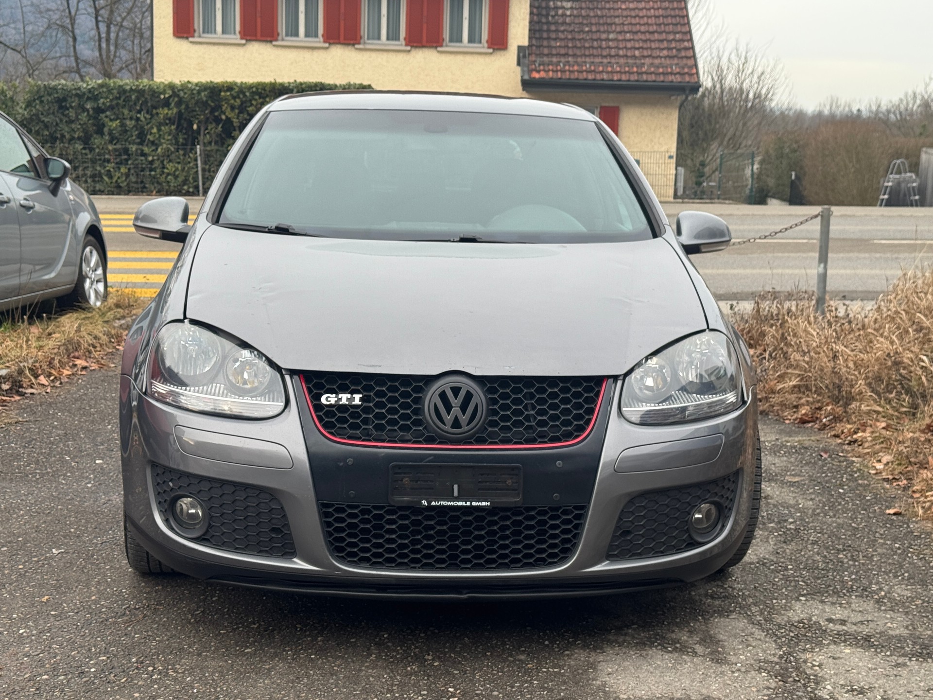VW Golf 2.0 TFSI GTI-image-1