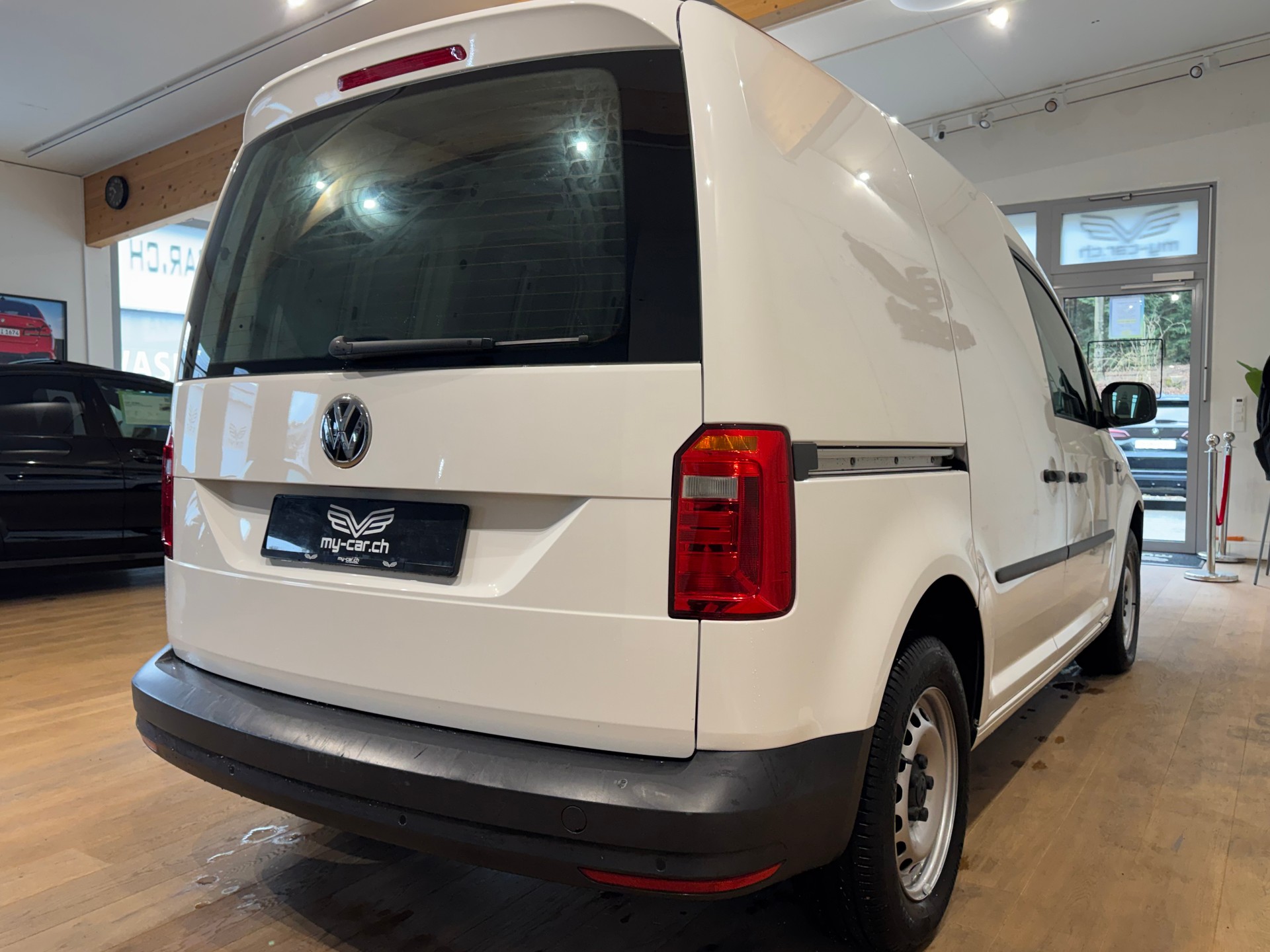 VW Caddy 2.0TDI BlueMotion Technology || NAVI || TEMPOMAT || 8FACH-image-10