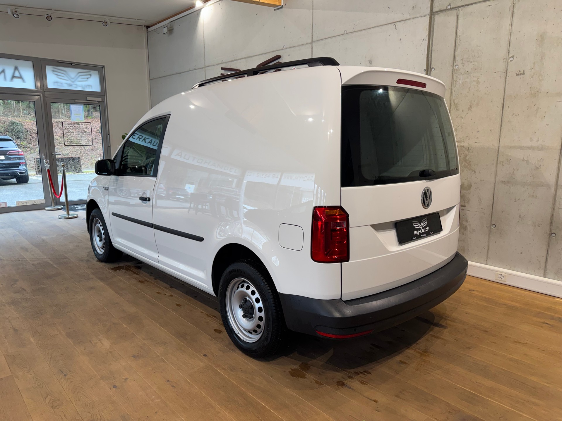 VW Caddy 2.0TDI BlueMotion Technology || NAVI || TEMPOMAT || 8FACH-image-6