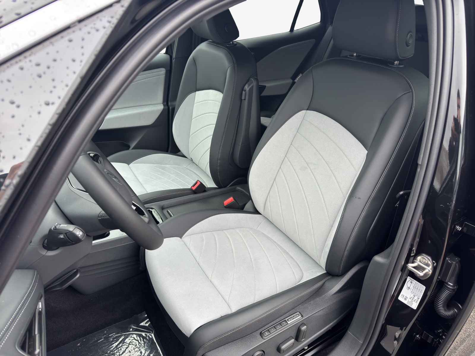 VW ID.3 Pro 59 kWh Pro United-image-13