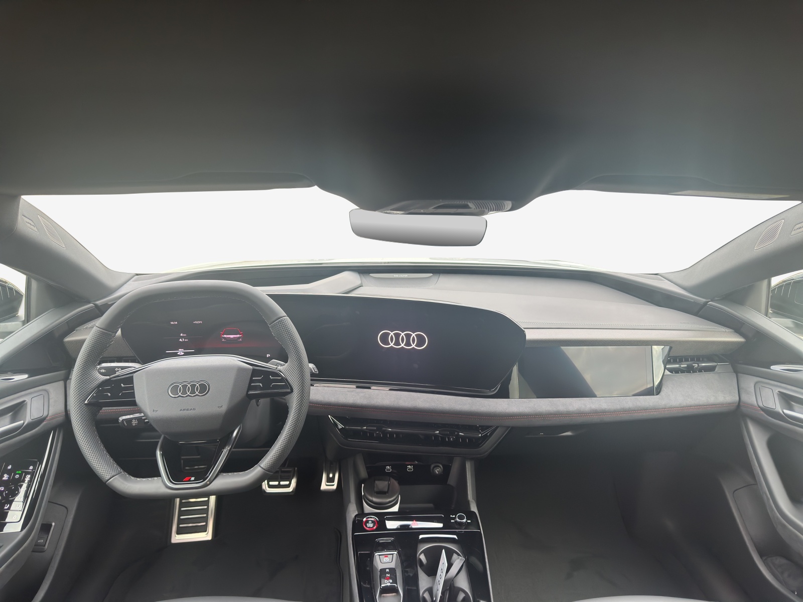AUDI A6 Avant e-tron quattro-image-8