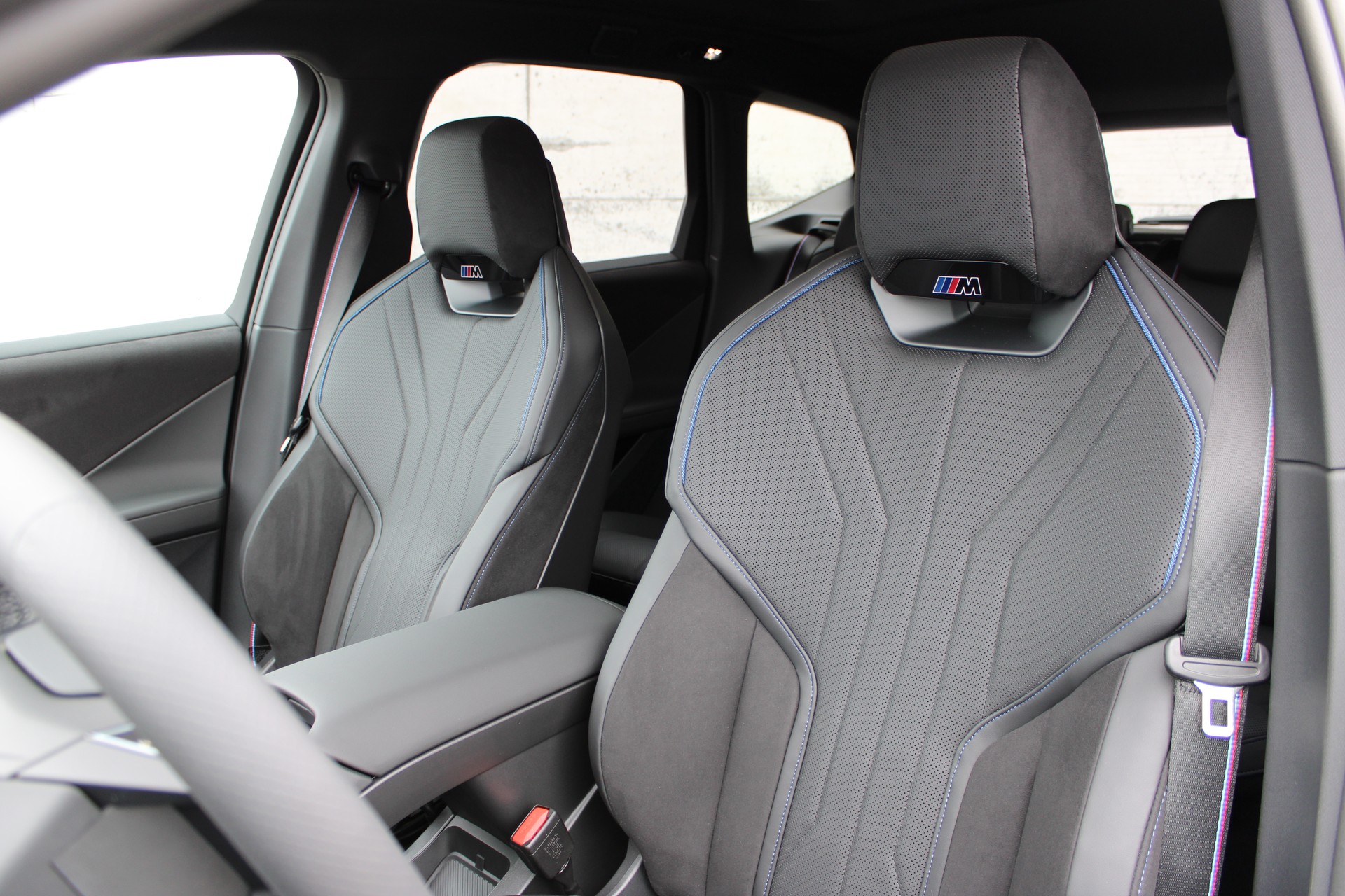 BMW iX3 50 xDrive M Sport Pro-image-13