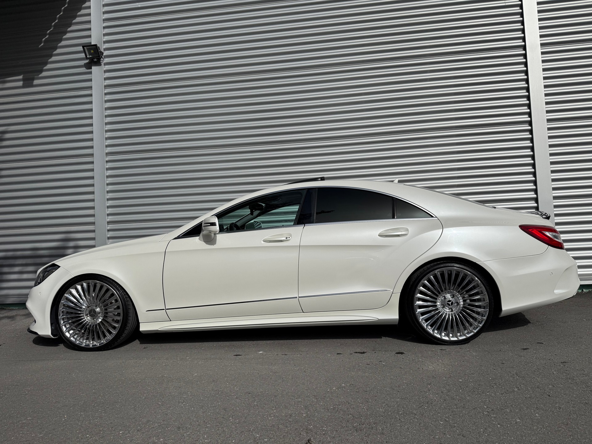 MERCEDES-BENZ CLS 350 BlueTEC 4Matic 7G-Tronic-image-2