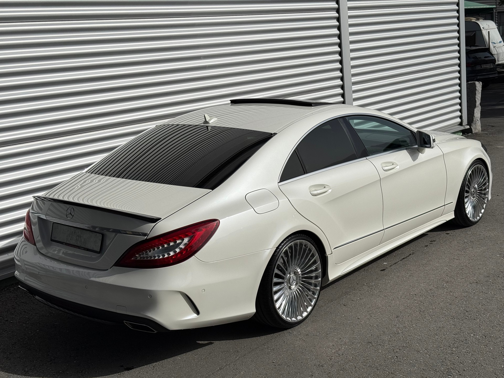MERCEDES-BENZ CLS 350 BlueTEC 4Matic 7G-Tronic-image-4