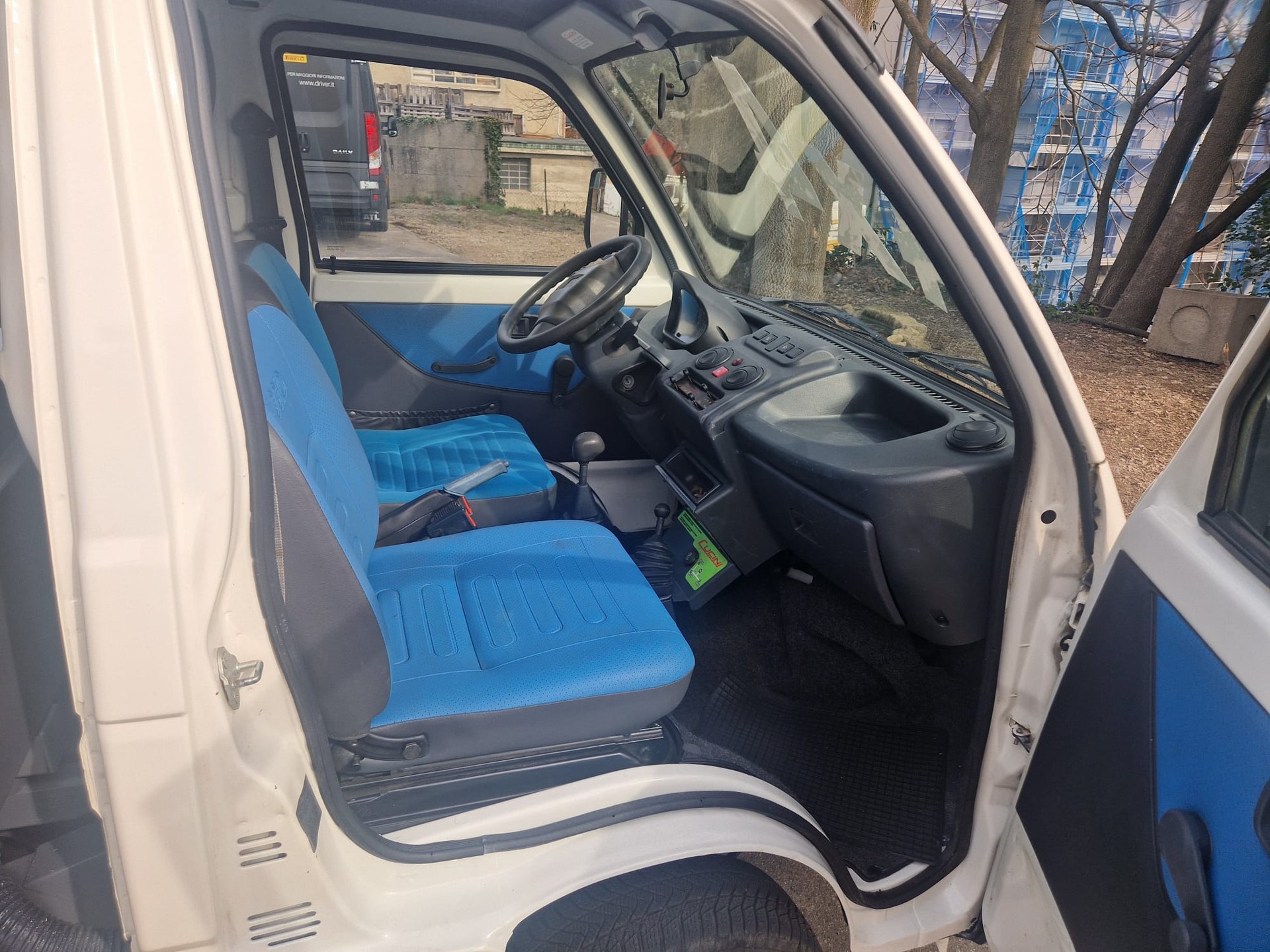 PIAGGIO Porter 1.3 Maxxi 4x4 Cambio con 4 x 4 e Marce Ridotte "Inseribili" - Ponte Ribaltabile modello: CUCINI-image-13