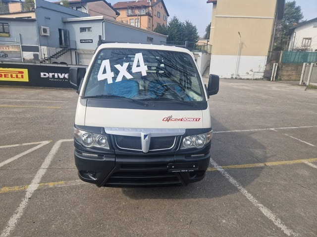 PIAGGIO Porter 1.3 Maxxi 4x4 Cambio con 4 x 4 e Marce Ridotte "Inseribili" - Ponte Ribaltabile modello: CUCINI-image-4