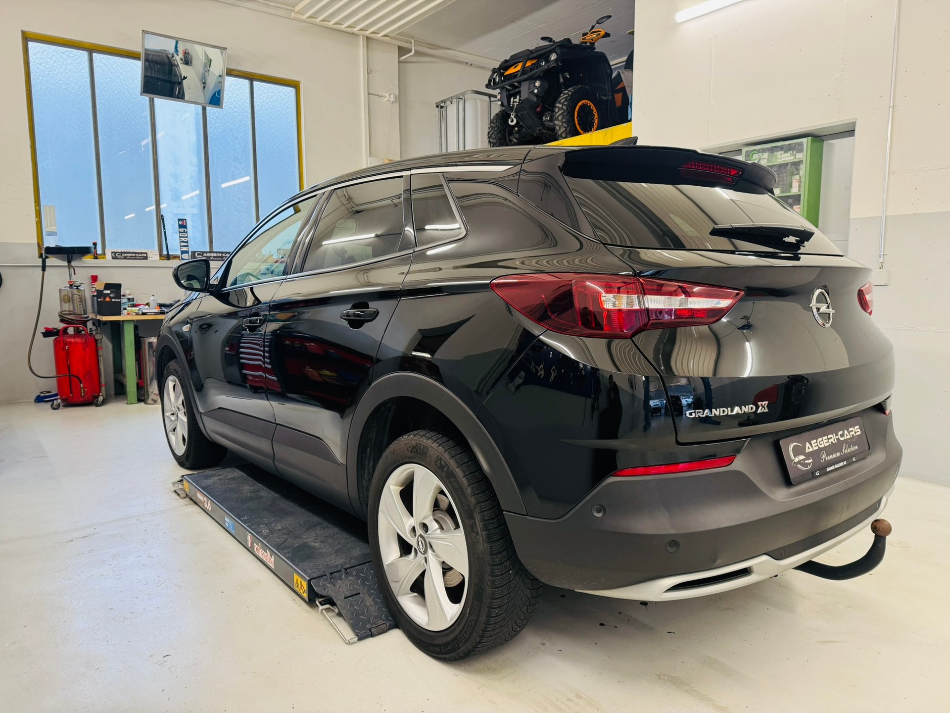 OPEL Grandland X 2.0CDTi Ultimate Automatik-image-5