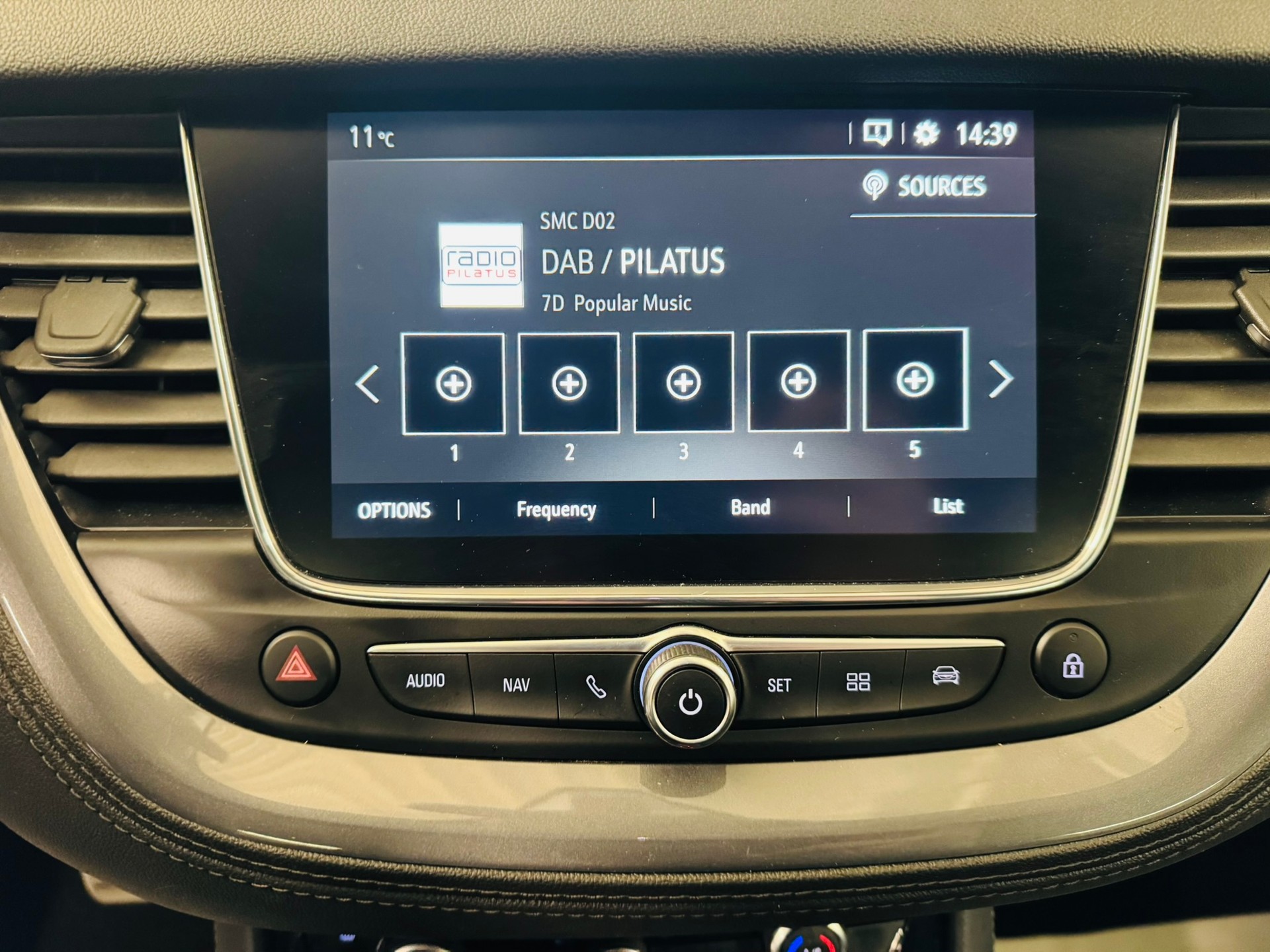 OPEL Grandland X 2.0CDTi Ultimate Automatik-image-13