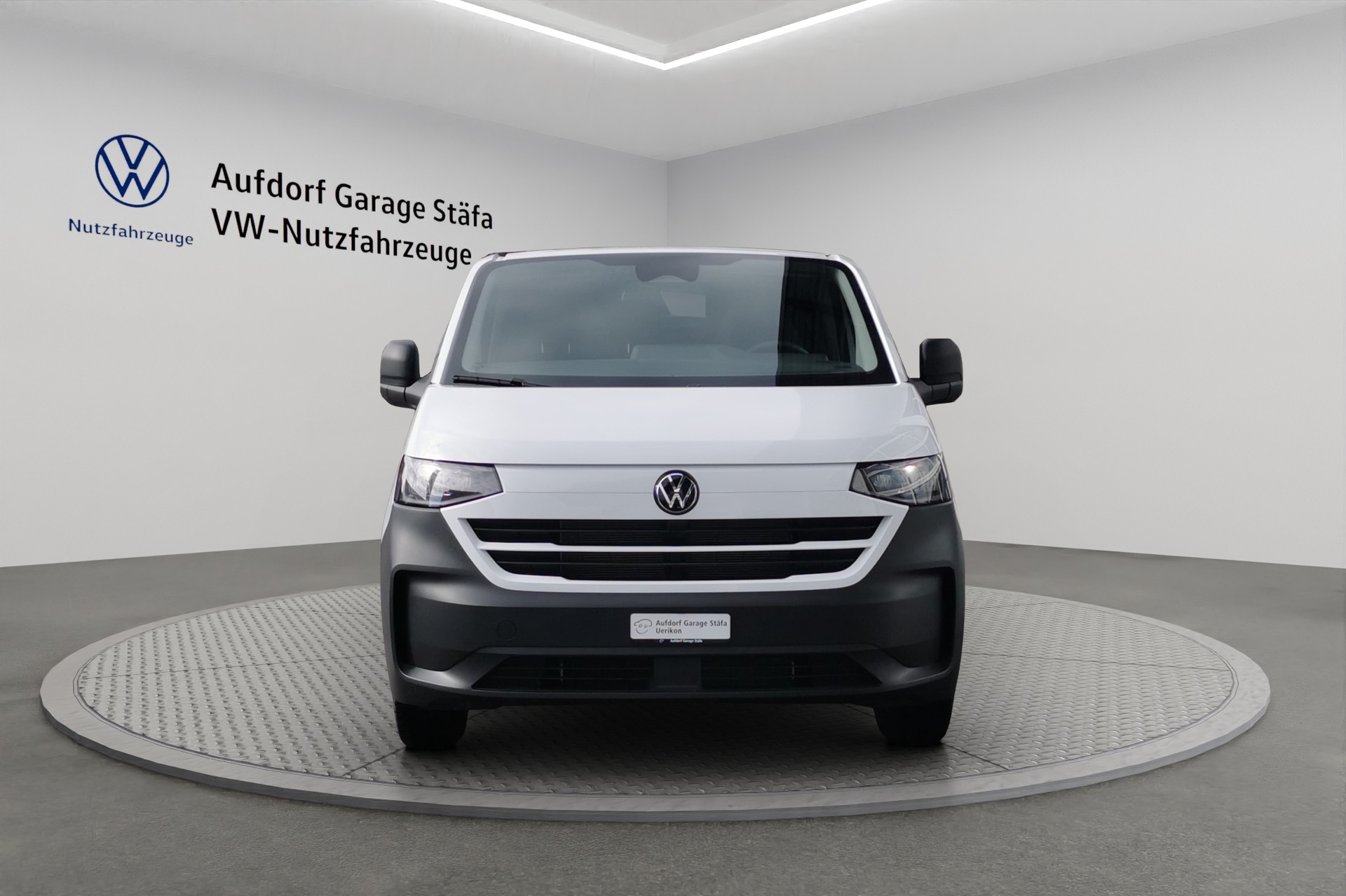 VW Transporter 2.0 TDI-image-7