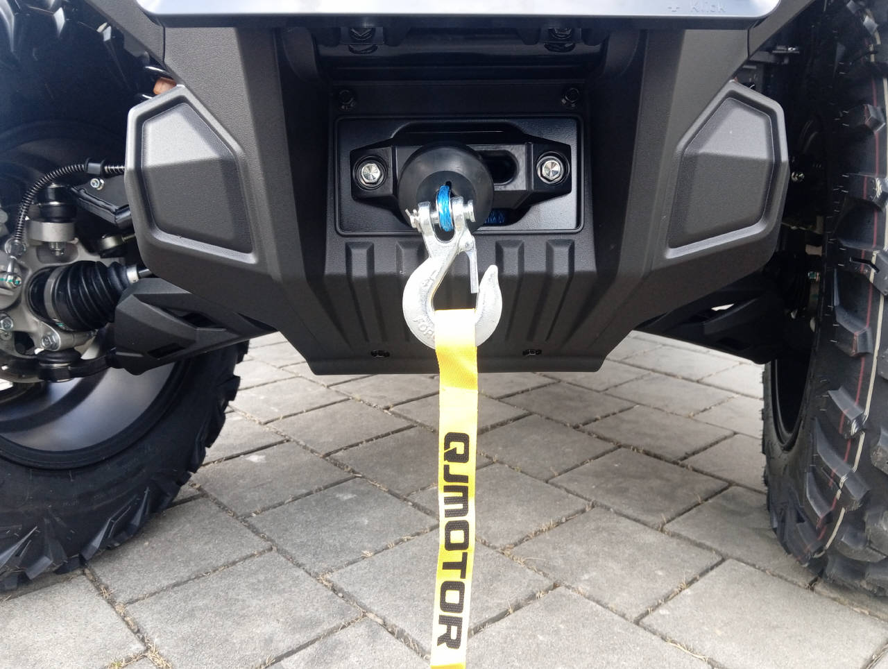 QJ SFA 1000 ABS EPS DLX Touring-image-5