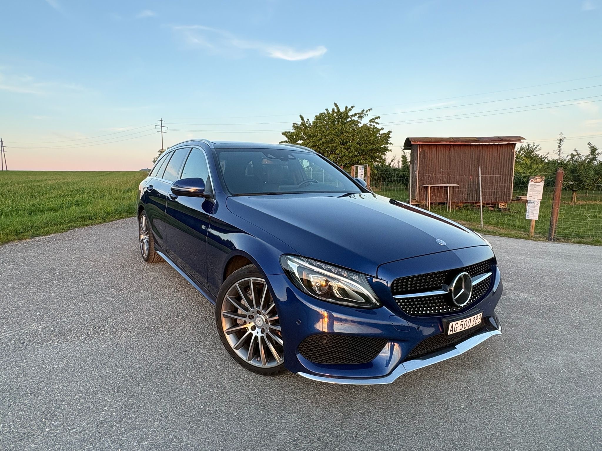 Car photo