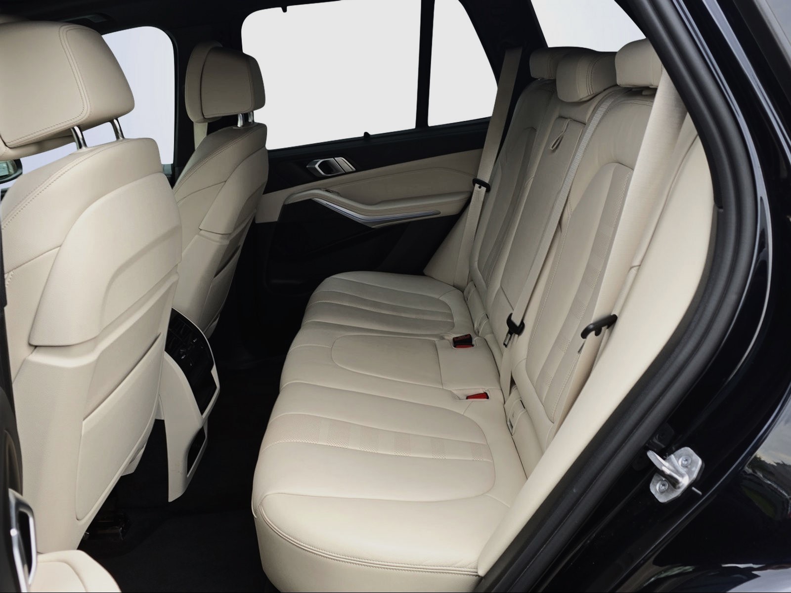 BMW X5 45e xDrive M Sport Steptronic-image-14