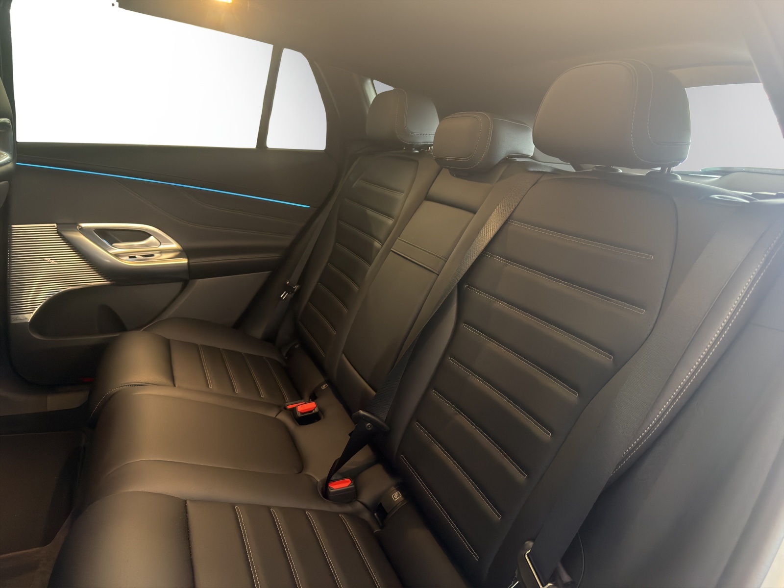 Image MERCEDES-BENZ GLC-400 GLC 400 4MATIC 94 kWh EQ