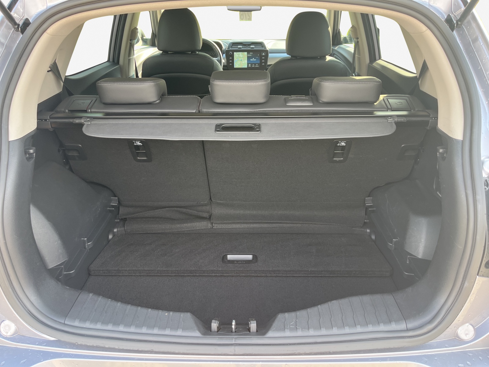 KGM-SsangYong Tivoli 1.5 T GDI Blackline 4WD Automat-image-12