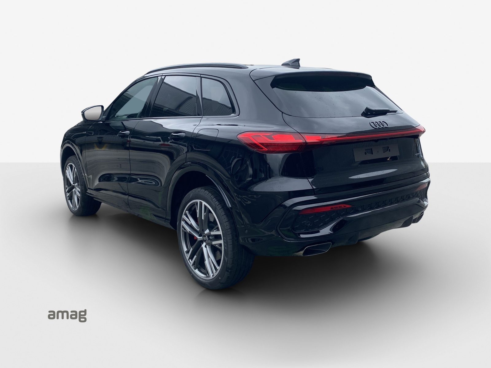 AUDI Q5 e-hybrid quattro 270 kW S-tronic-image-2