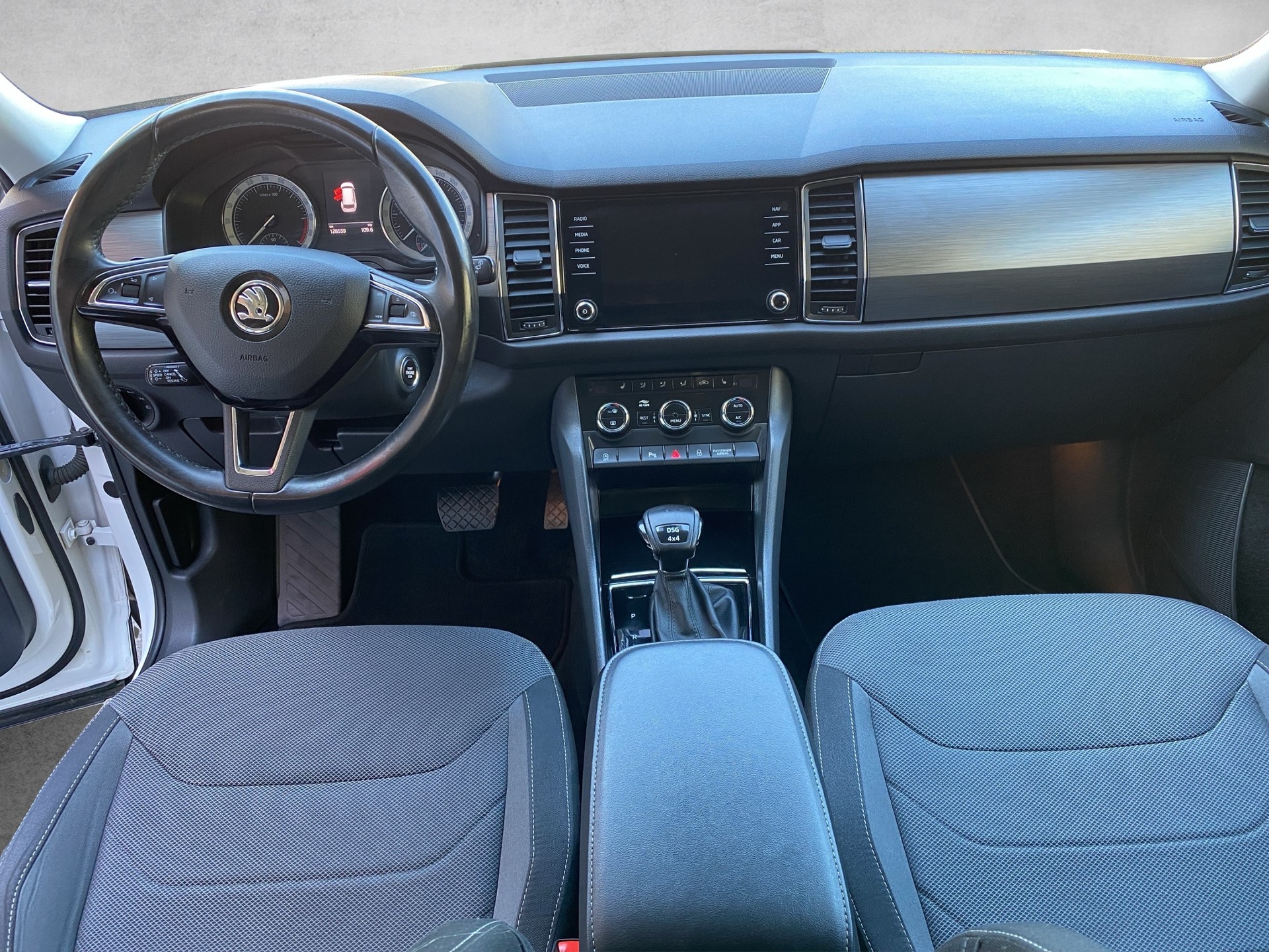 SKODA Kodiaq 2.0 TDI CR Active 4x4-image-8